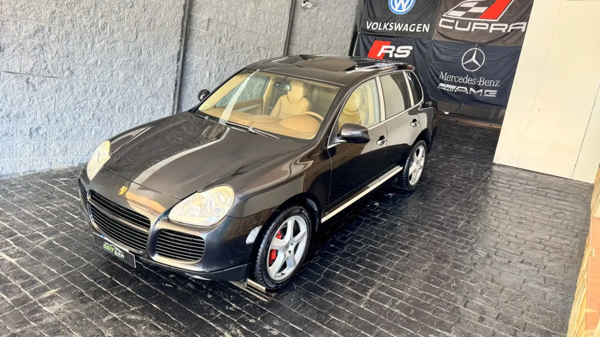 Porsche Cayenne 4.5 Turbo Aut. Negro - 1