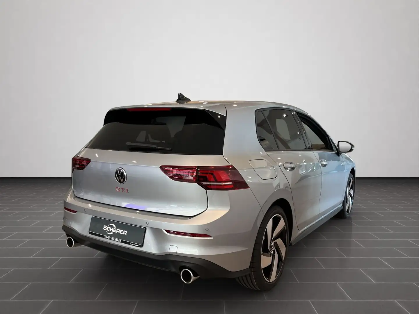 Volkswagen Golf GTI 2,0 l TSI OPF 195 kW (265 PS) 7-Gang-Do Silber - 2