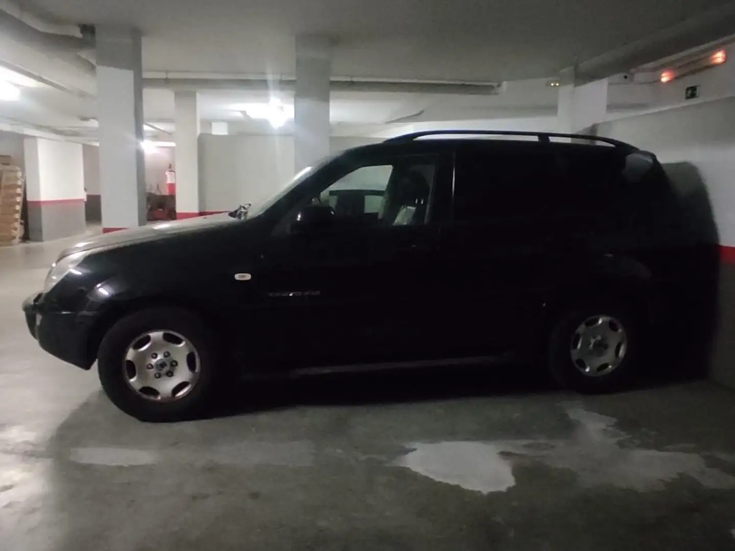 SsangYong Rexton Rexton 270 Full Negro - 2
