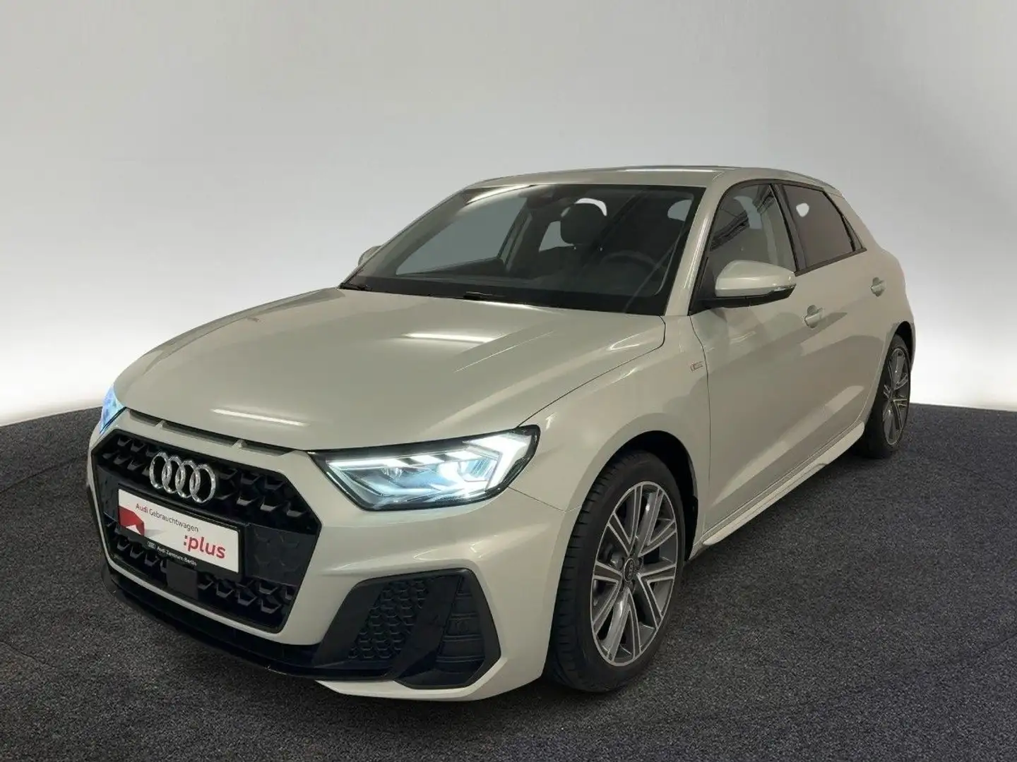 Audi A1 S line 25 TFSI S tr. LED RFK VIRTUA Silber - 2