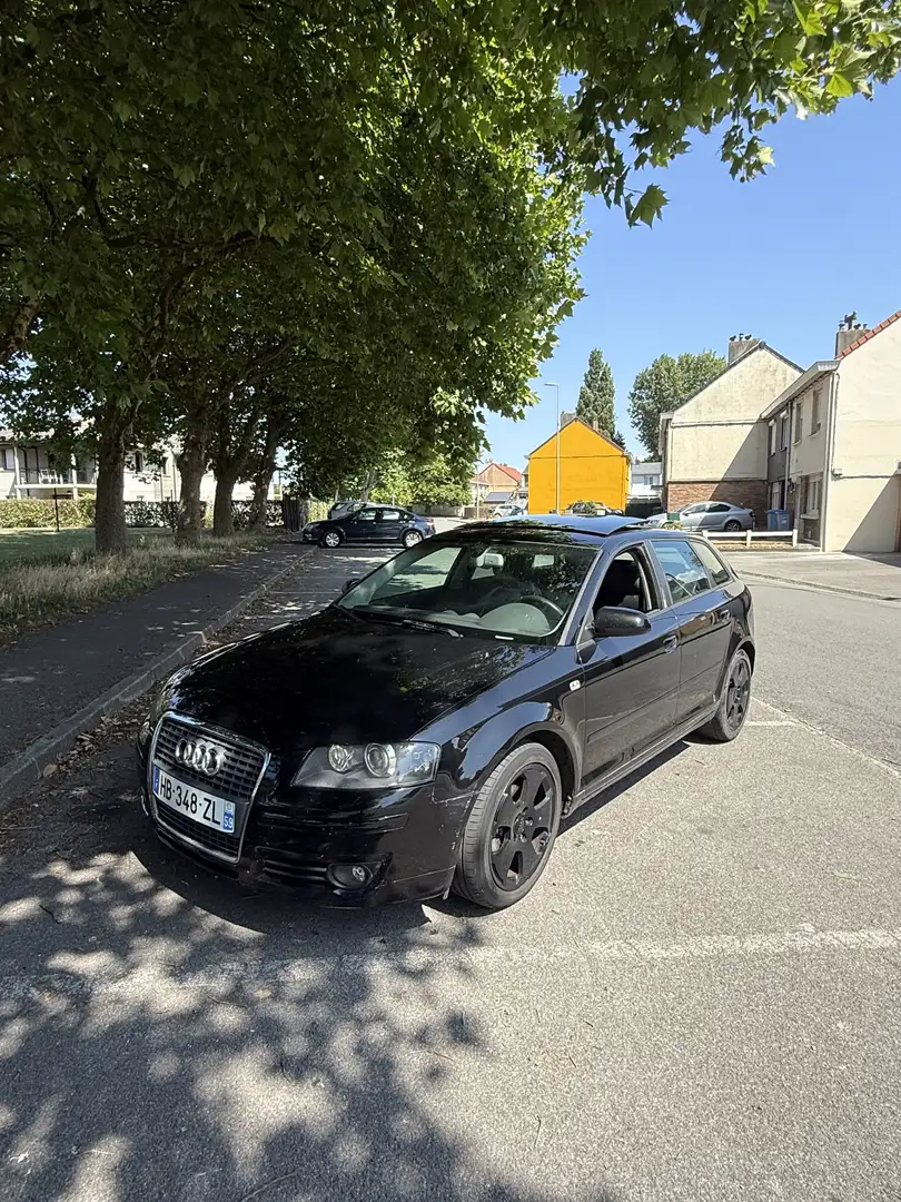 Audi A3 SportBack 2.0 TDI Design Edition - 1