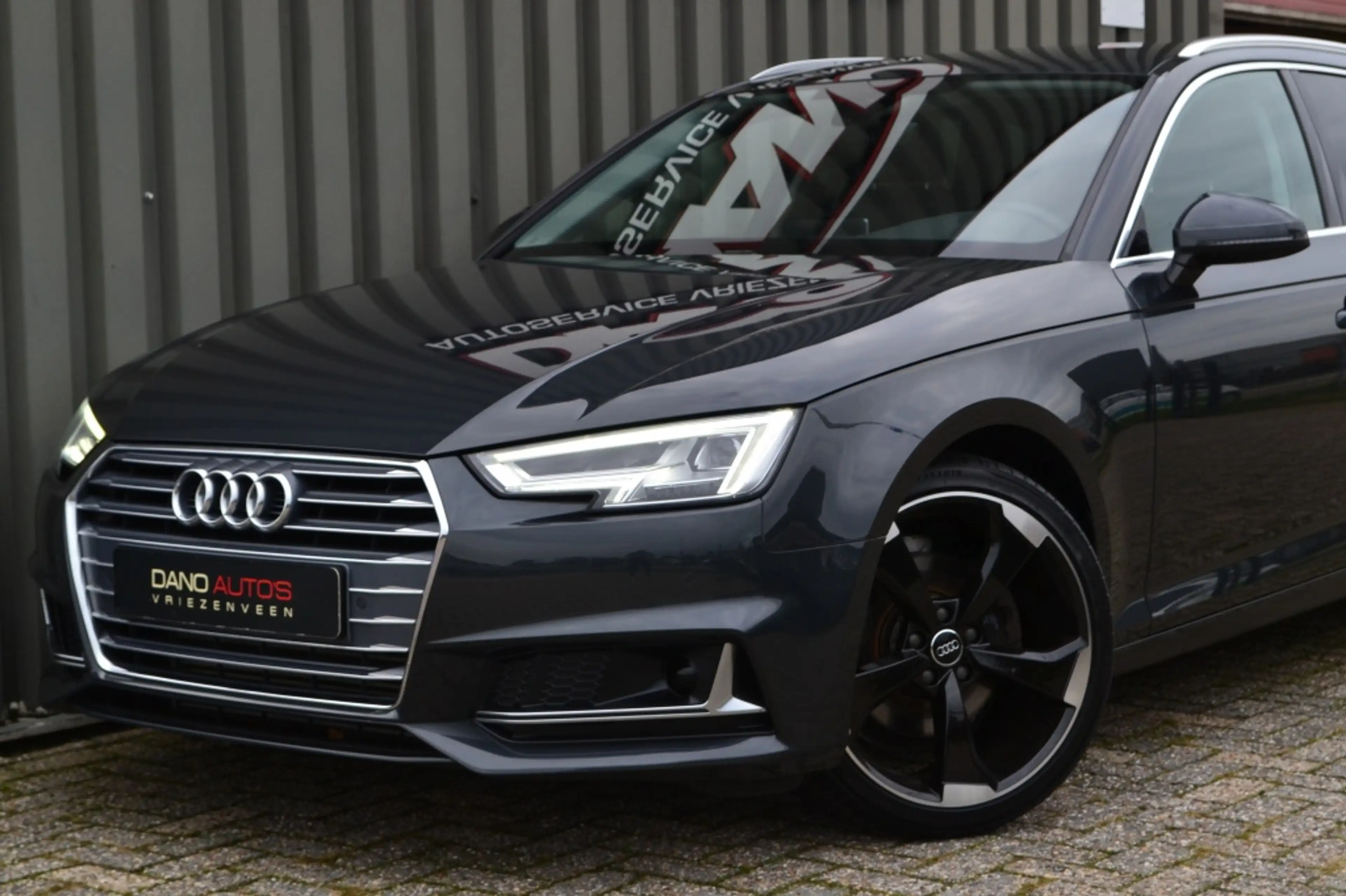 Audi A4 Avant 35 TFSI Sport LED/Navi/Keyless/19'' inch — photo 16