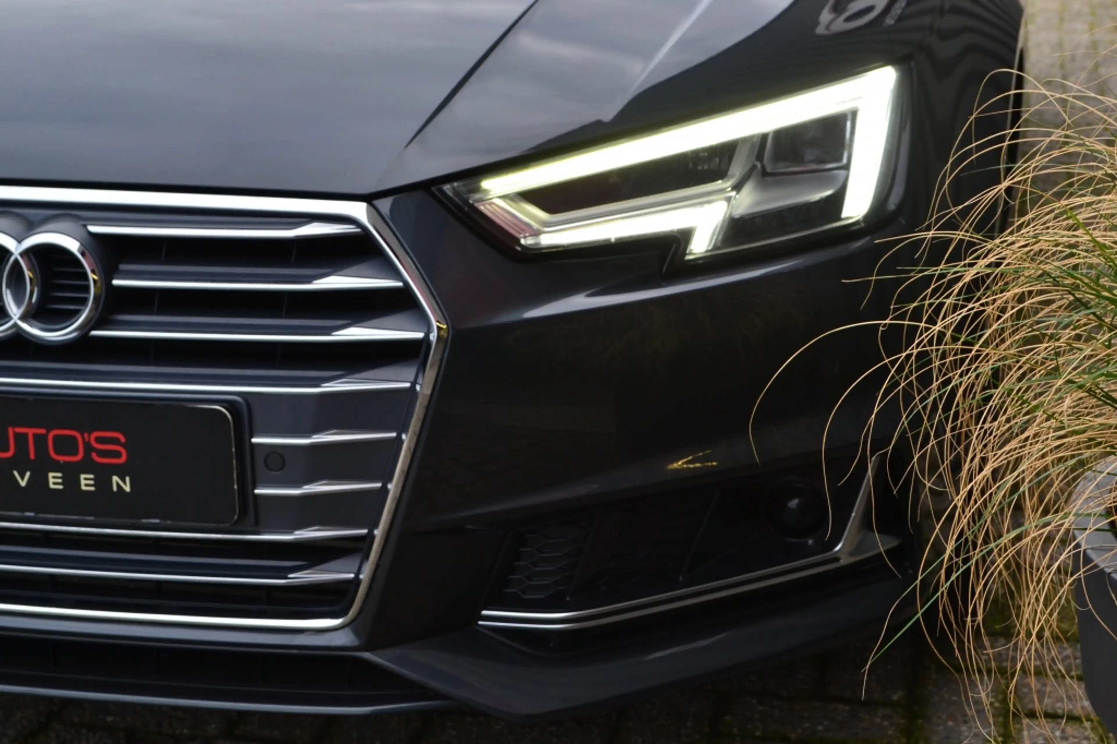Audi A4 Avant 35 TFSI Sport LED/Navi/Keyless/19'' inch — photo 23
