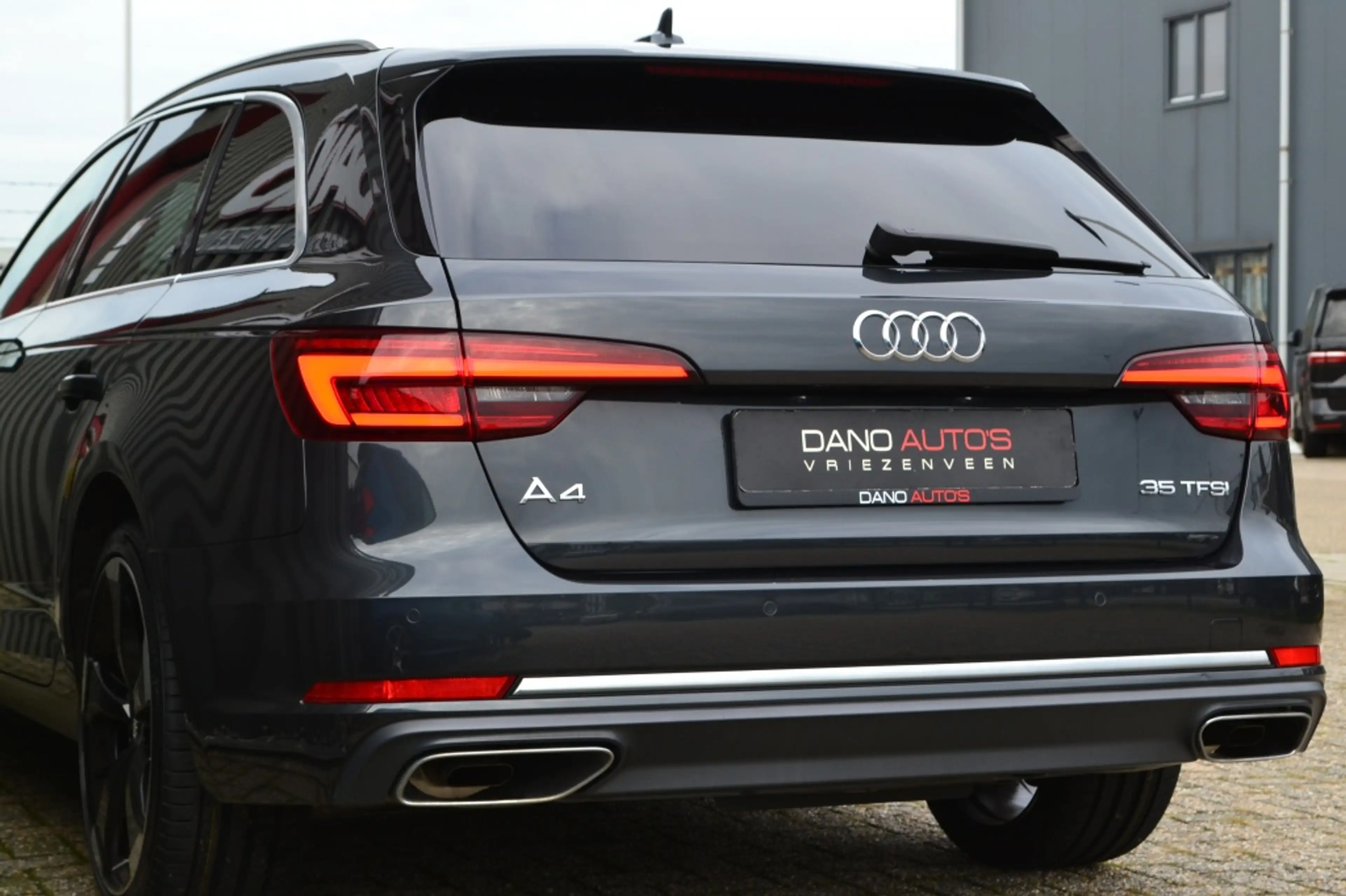 Audi A4 Avant 35 TFSI Sport LED/Navi/Keyless/19'' inch — photo 19