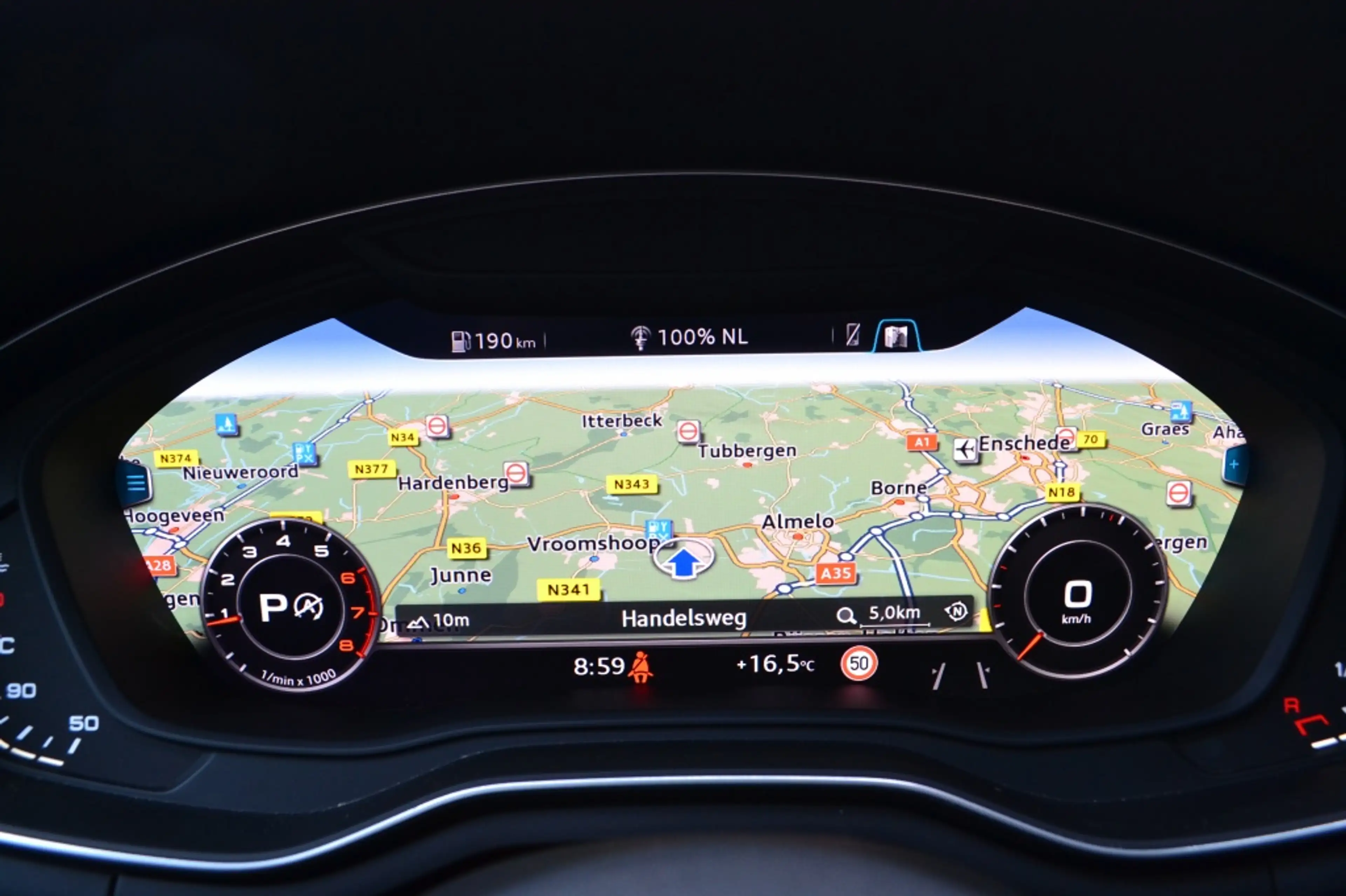 Audi A4 Avant 35 TFSI Sport LED/Navi/Keyless/19'' inch — photo 28