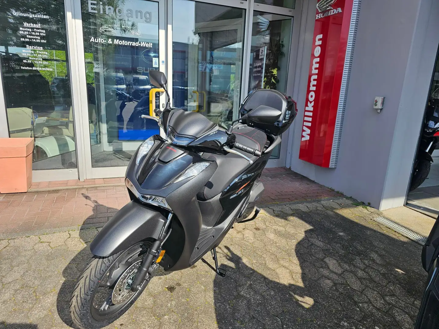 Honda SH 125i inkl. Smart-Top-Case Noir - 1