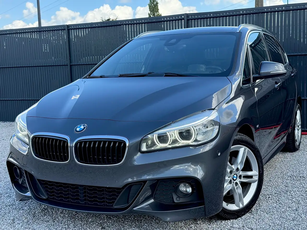 BMW 216