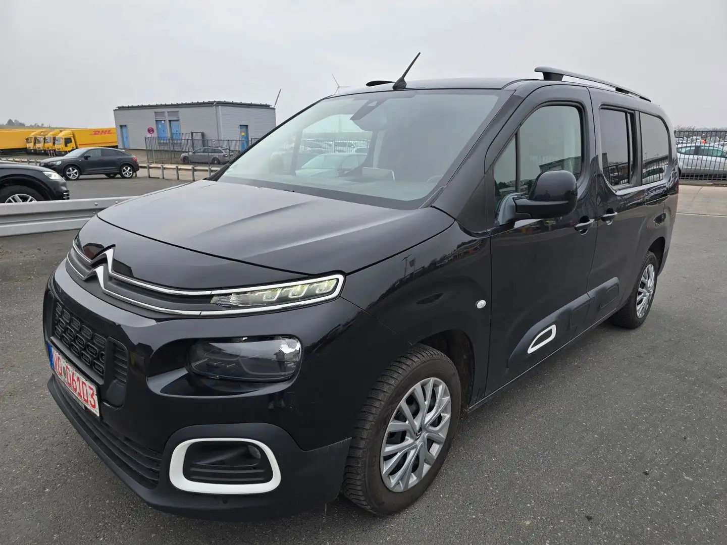 Citroen Berlingo Feel XL 7Sitze Schwarz - 1