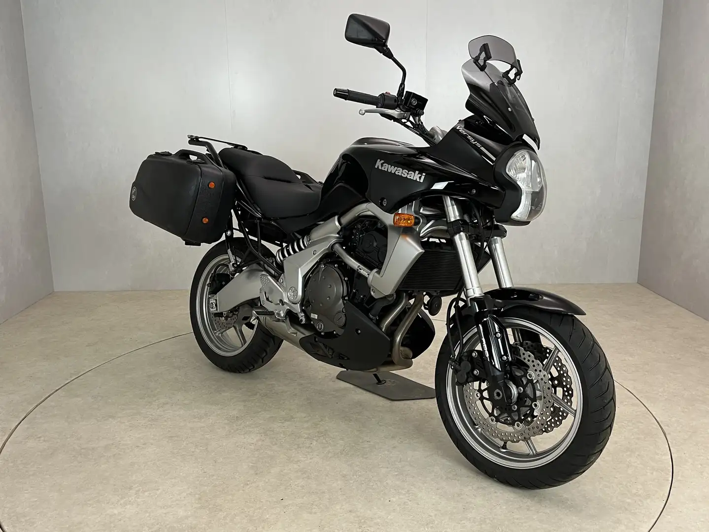 Kawasaki Versys 650 ABS Zwart - 2