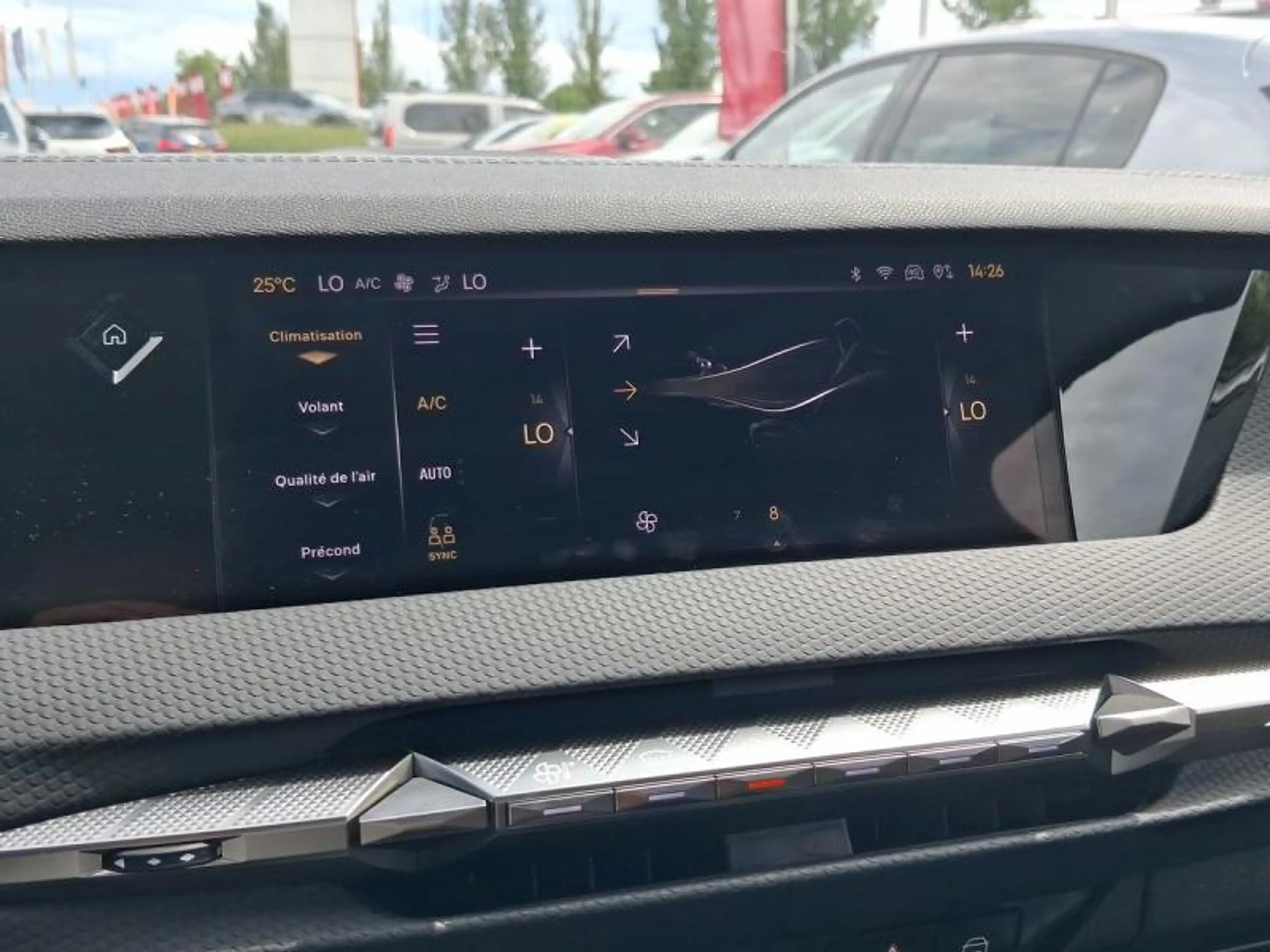 DS Automobiles DS 4 E-TENSE 225ch Rivoli — photo 12