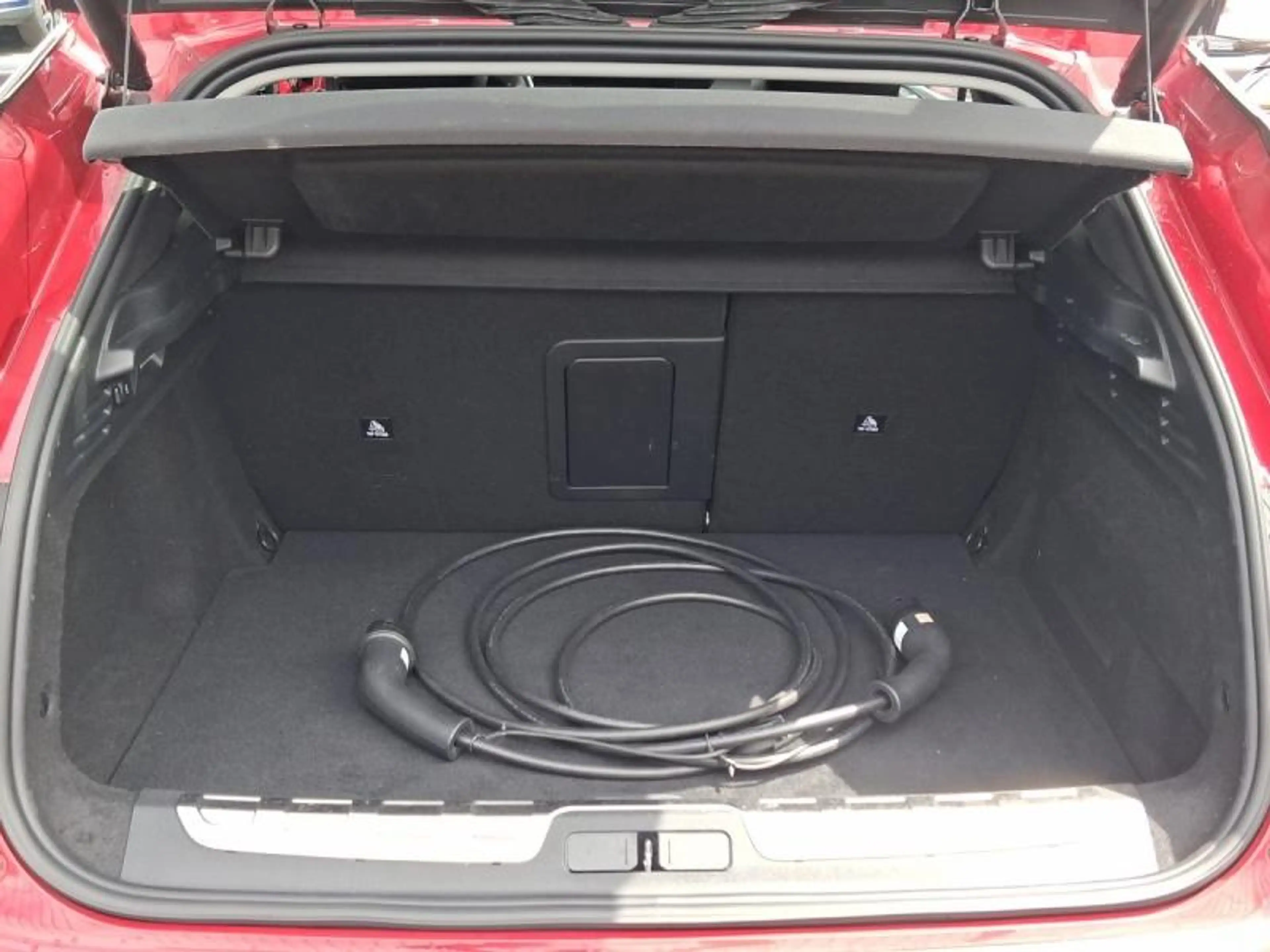 DS Automobiles DS 4 E-TENSE 225ch Rivoli — photo 8
