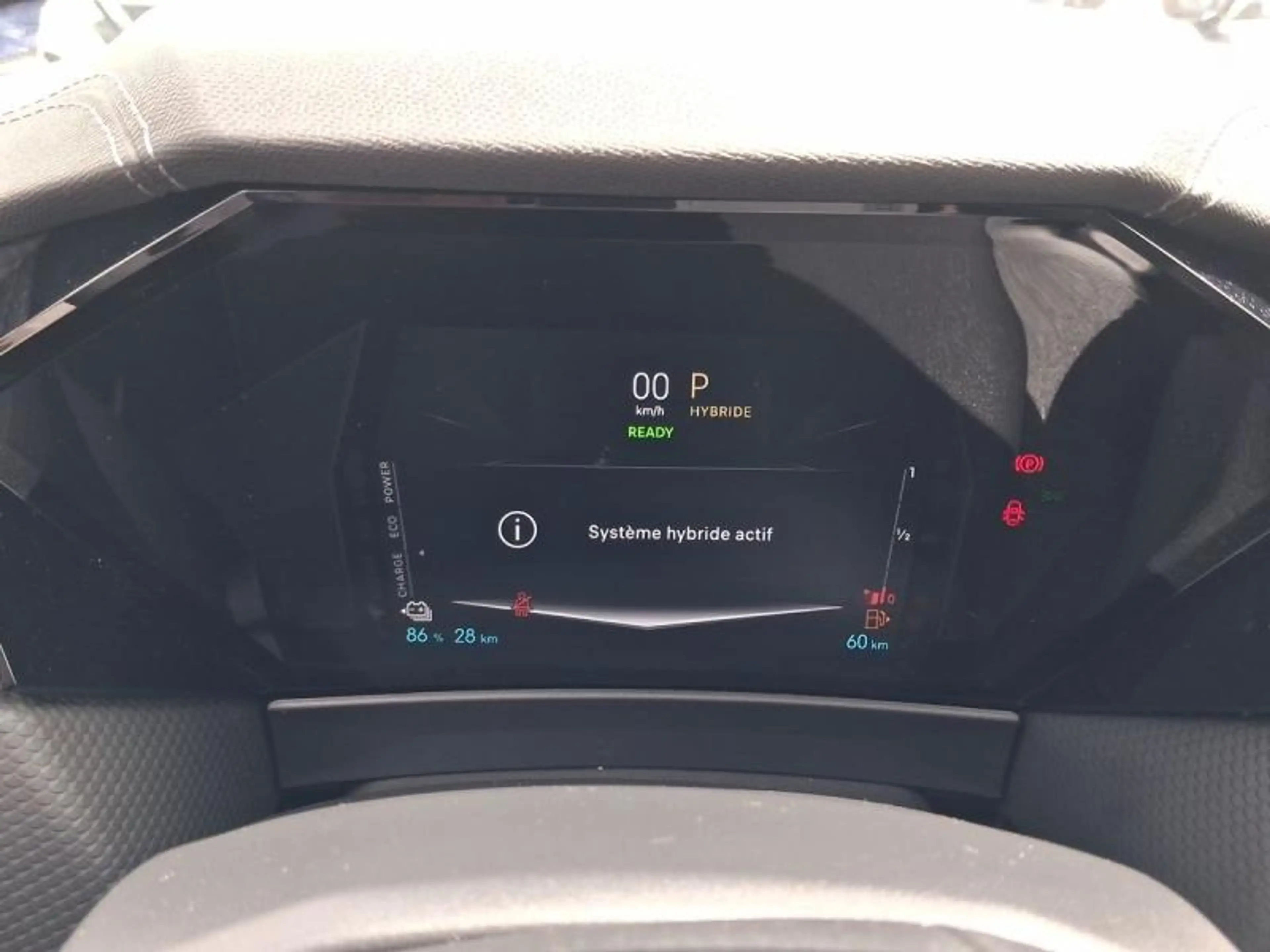 DS Automobiles DS 4 E-TENSE 225ch Rivoli — photo 6