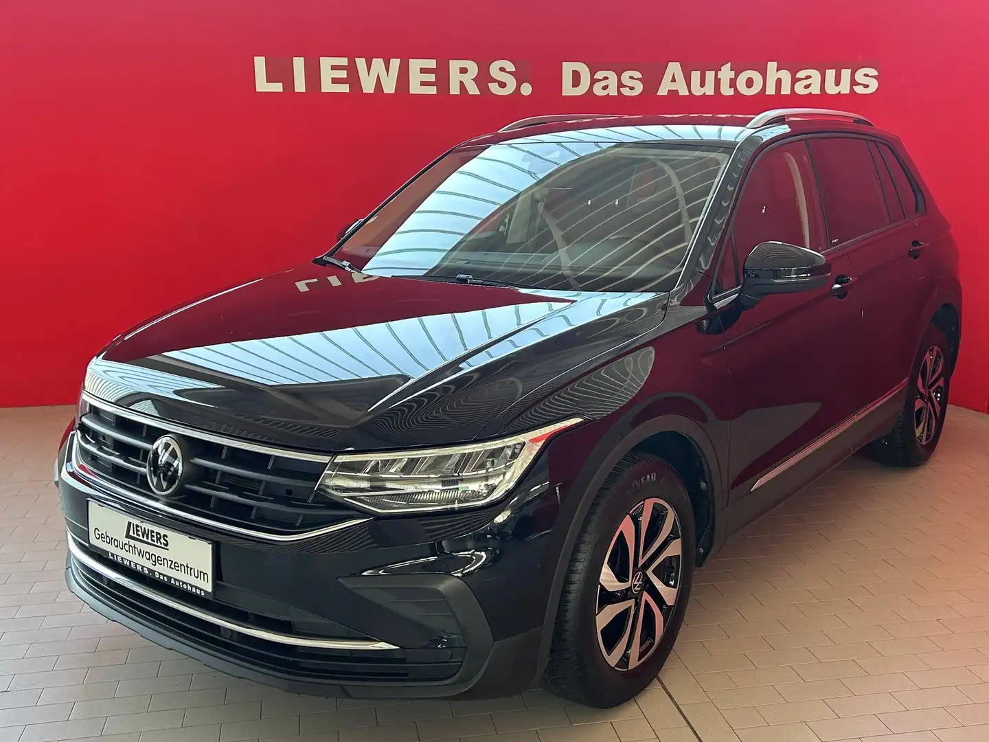 Volkswagen Tiguan Life TDI Schwarz - 1