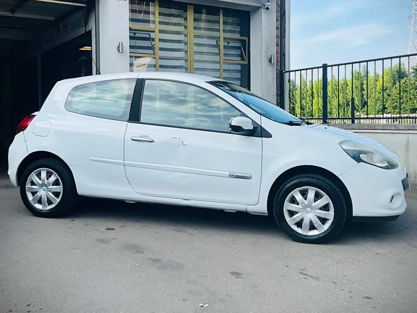Renault Clio 1.2 TCe S !!! OFFRE DU MOIS !!! Weiß - 2