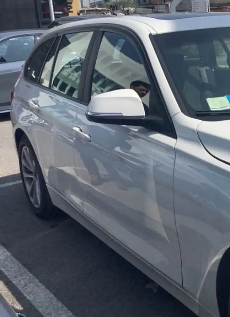 BMW 320 320d Touring Sport X DRIVE TETTO Blu/Azzurro - 2
