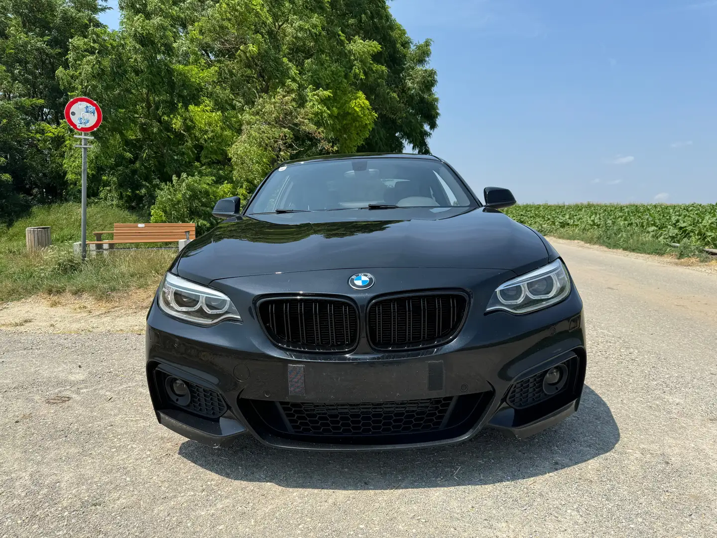BMW 218 218d+Coupé Schwarz - 2