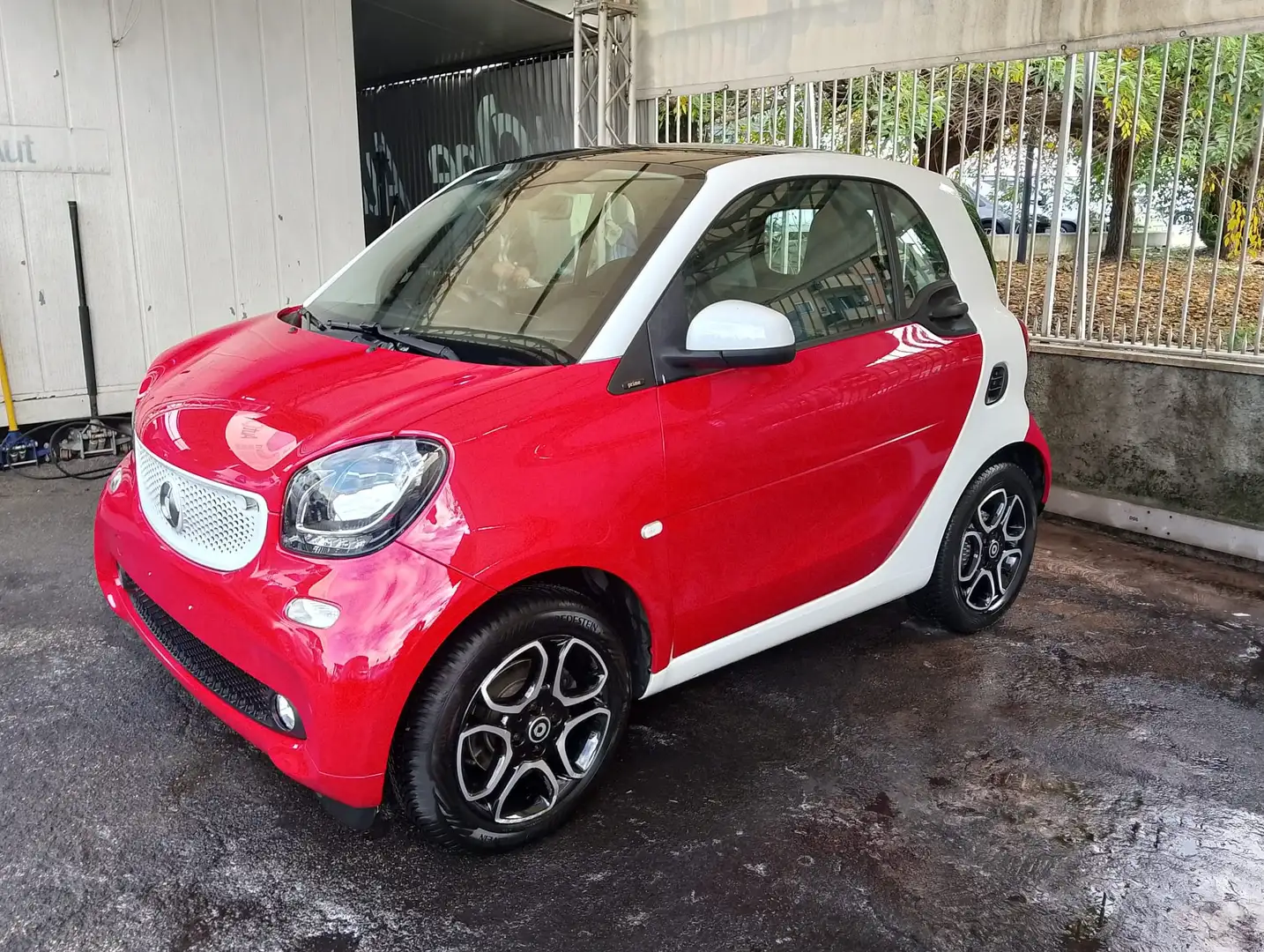 smart forTwo Fortwo 1.0 Prime 71cv twinamic Rosso - 1