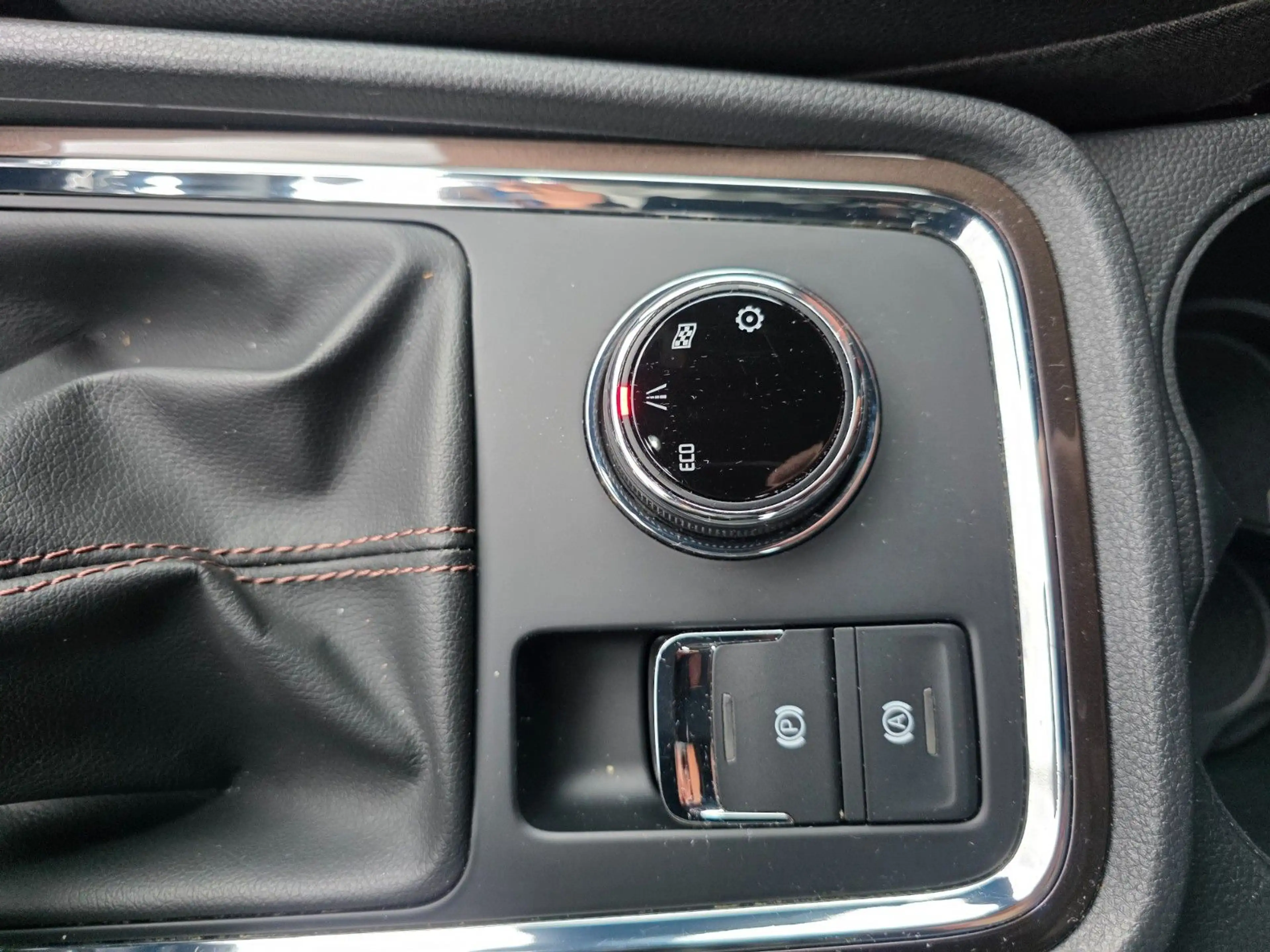 SEAT Ateca 1.4 TSi ACT Xcellence AHK+Carplay+Alcantra — photo 9