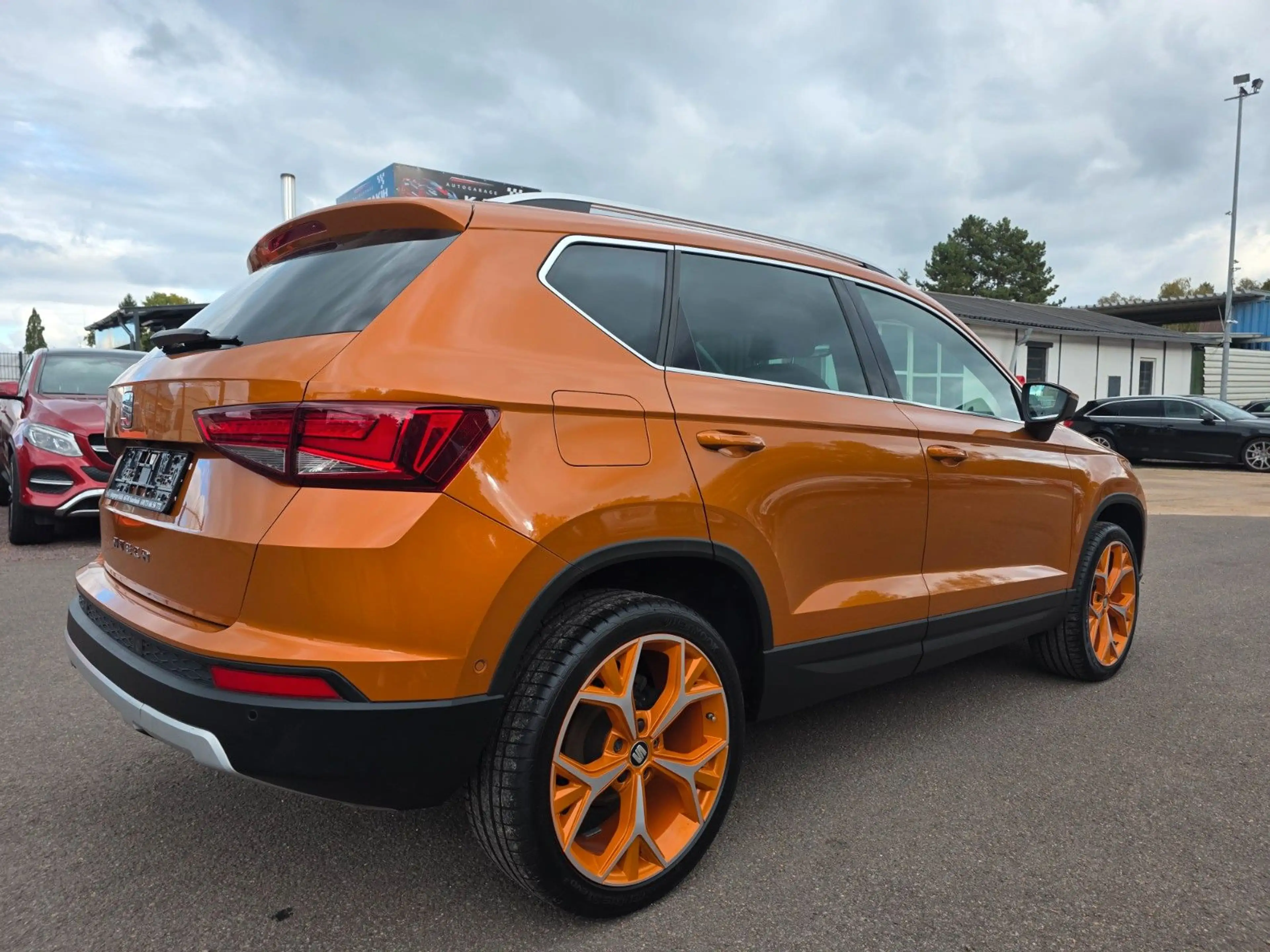 SEAT Ateca 1.4 TSi ACT Xcellence AHK+Carplay+Alcantra — photo 3