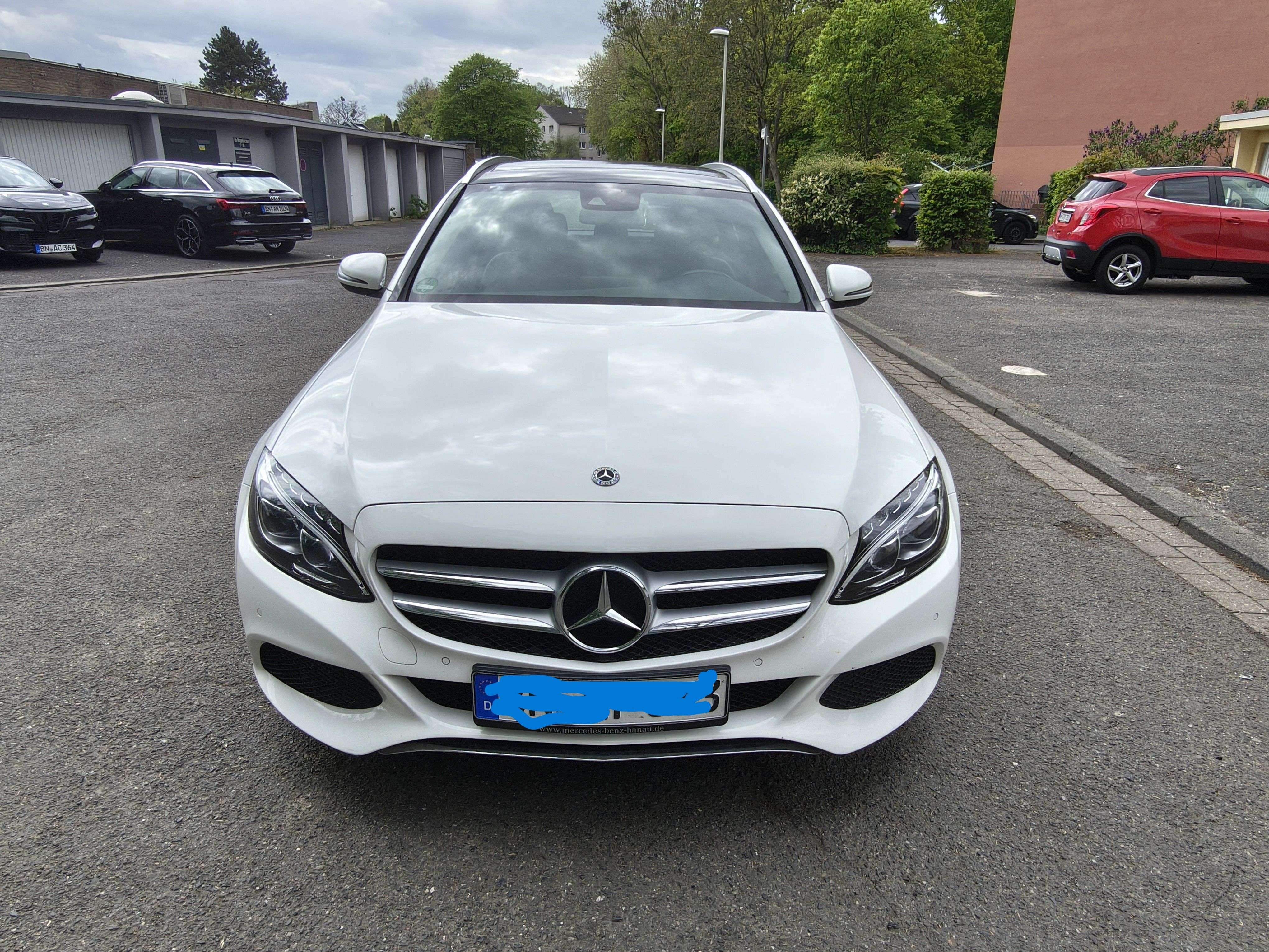 Second hand Mercedes Benz C-Class 