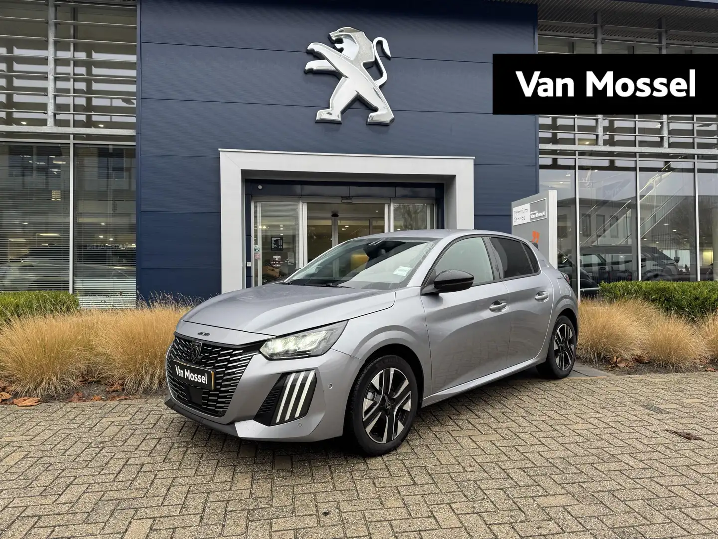 Peugeot 208 1.2 Hybrid 110 e-DCS6 Allure Gris - 1