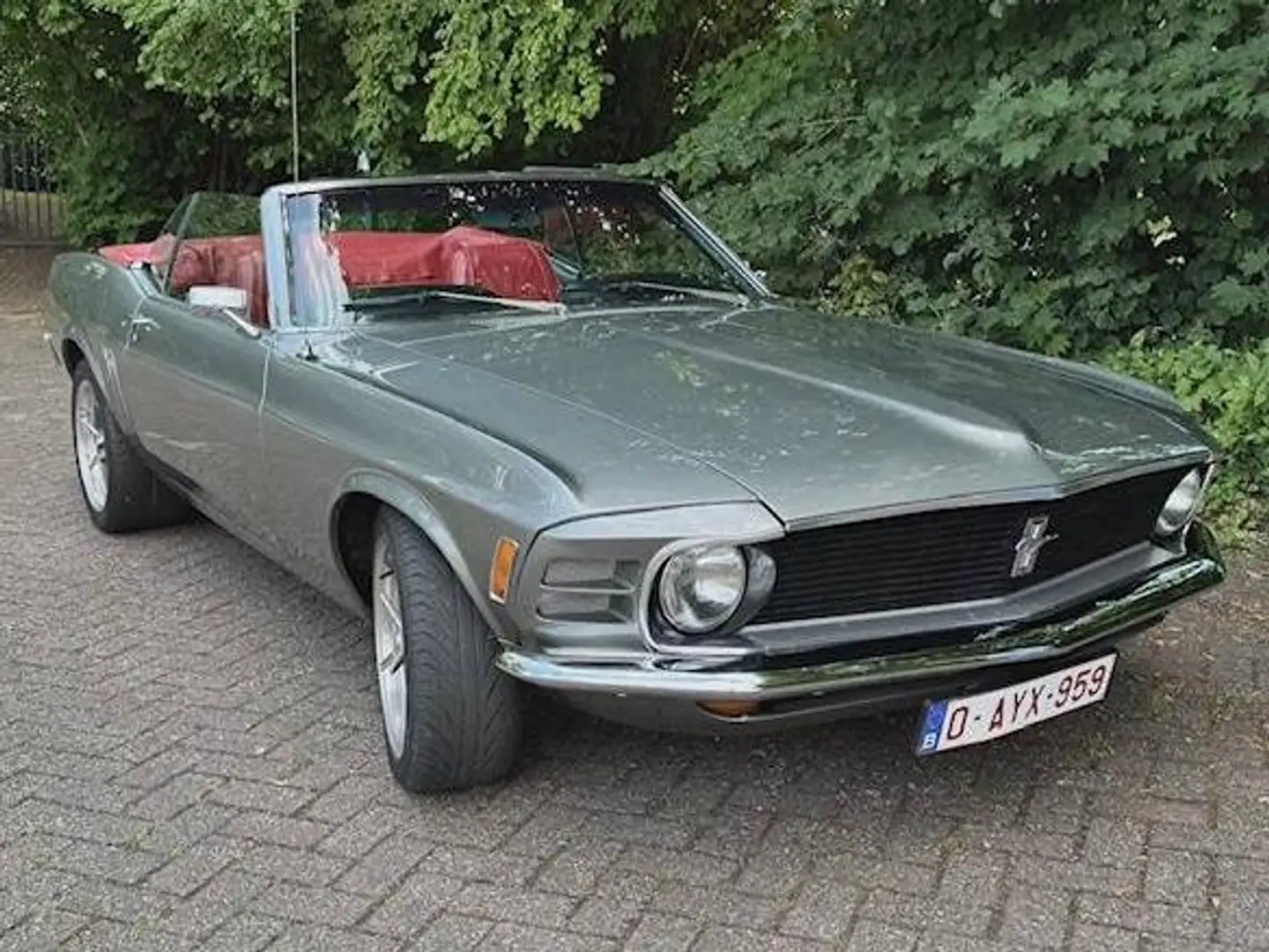 Oldtimer Ford Cabriolet Grau - 2