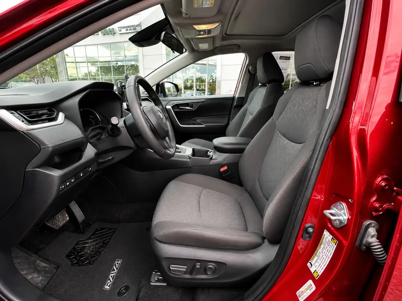 Toyota RAV 4 photo Toyota RAV 4
