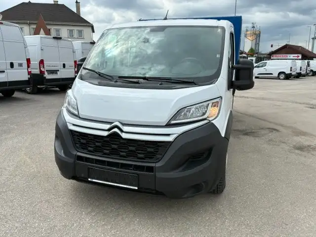 Citroen Jumper view 3