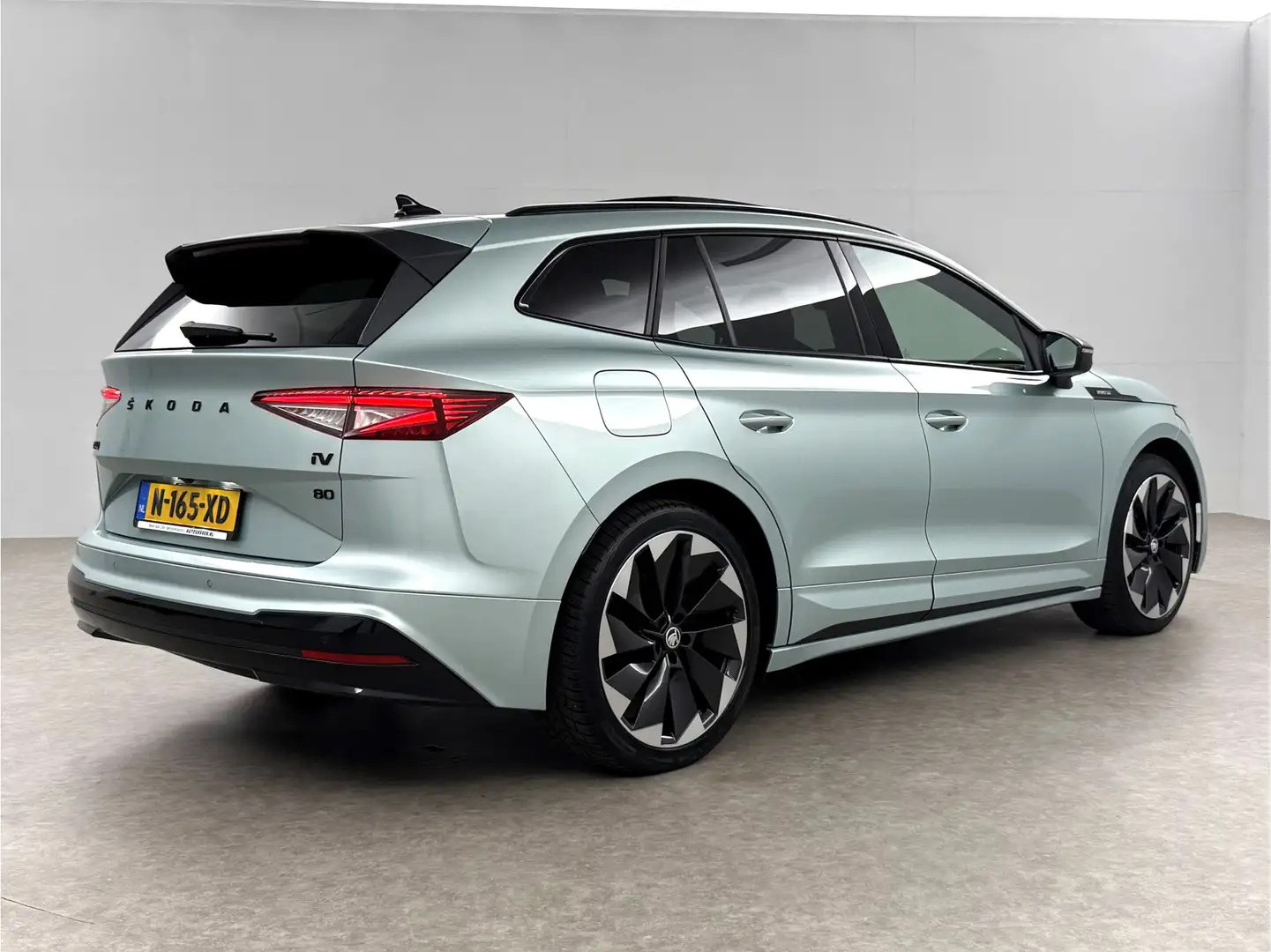 Skoda Enyaq 80 Sportline | ELEKTRISCH | 204PK Pano Sfeer Carpl Grijs - 2