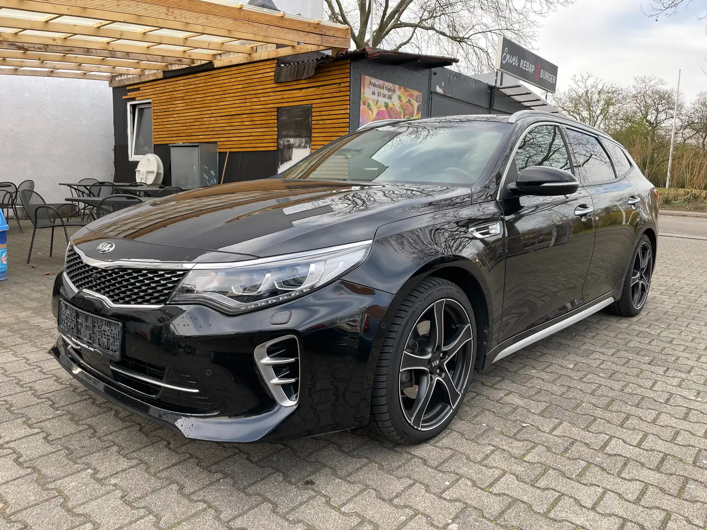 Kia Optima Sportswagon GT Line 1.7 CRDi, Vollausstattung Schwarz - 1