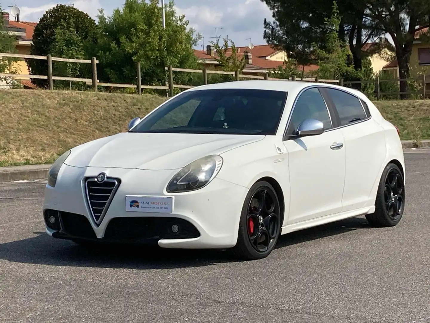 Alfa Romeo Giulietta 1750 TBi Quadrifoglio Verde Bianco - 1