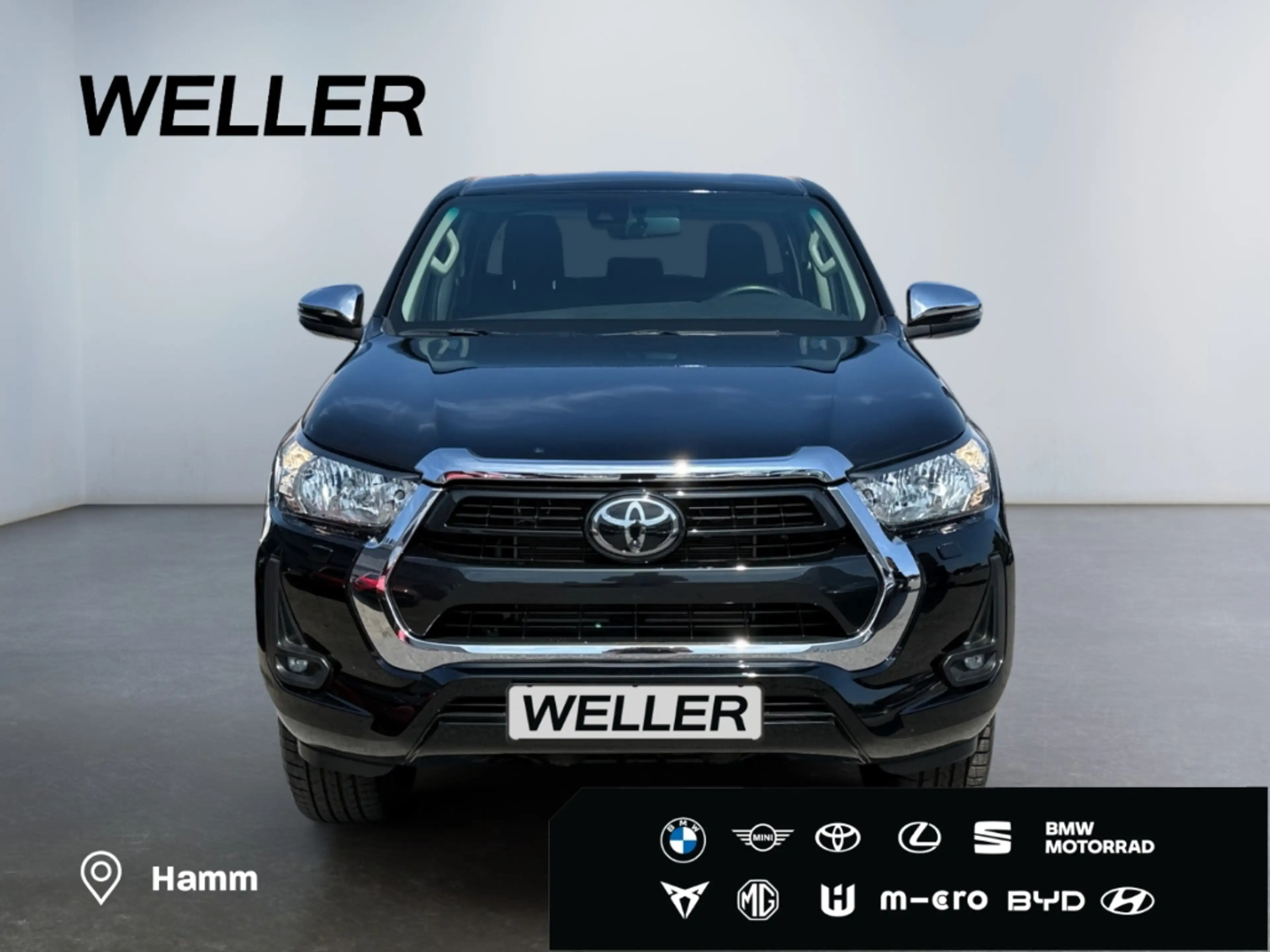 Toyota Hilux 2.4 D Double Cab Comfort AT *Navi*CAM*SHZ* — photo 2