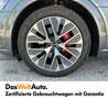 Audi Q8 55 e-tron quattro S line siva - thumbnail 4