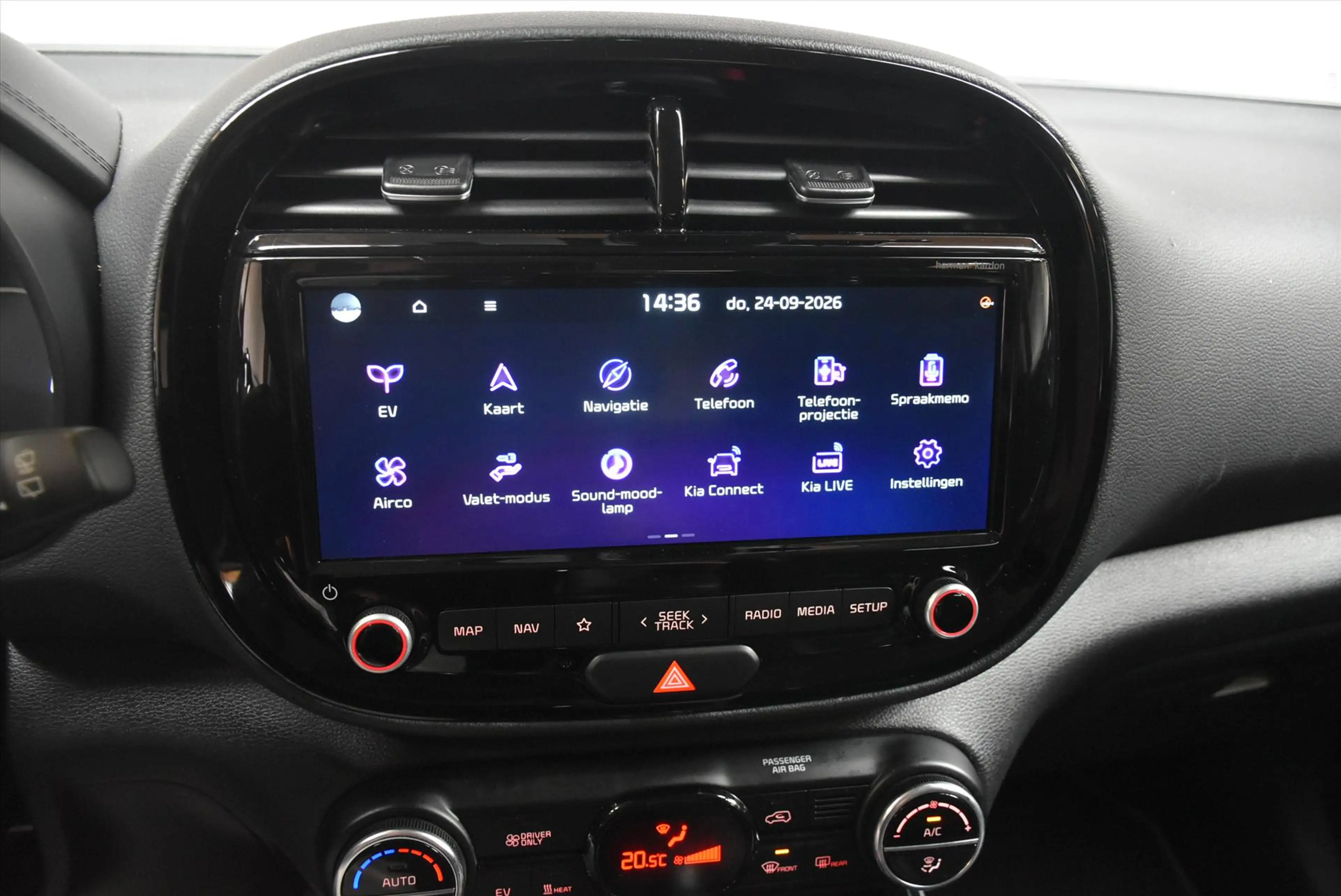 Kia Soul e-Soul 64kWh 204pk Aut ExecutiveLine TREKHAAK — photo 26