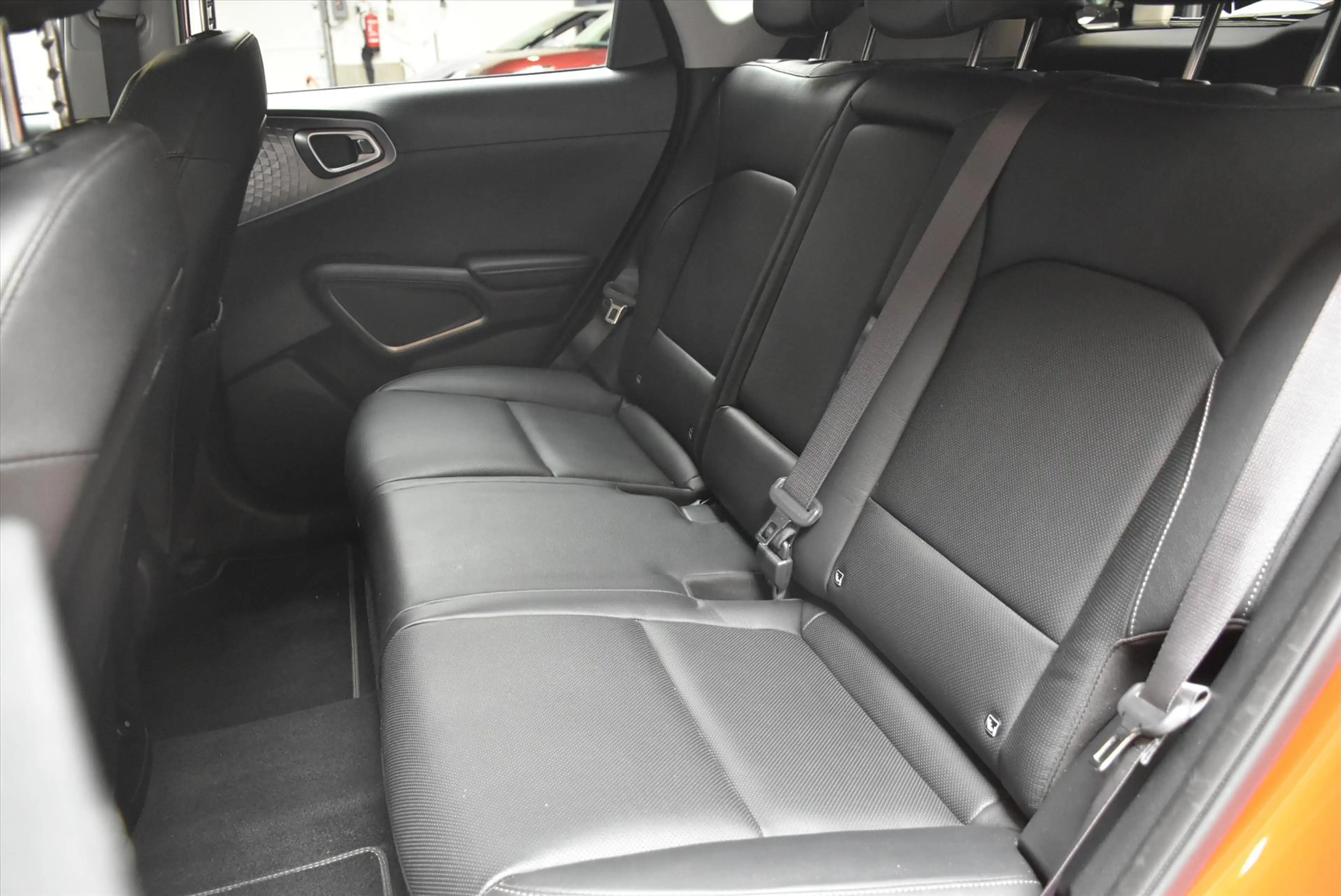 Kia Soul e-Soul 64kWh 204pk Aut ExecutiveLine TREKHAAK — photo 13