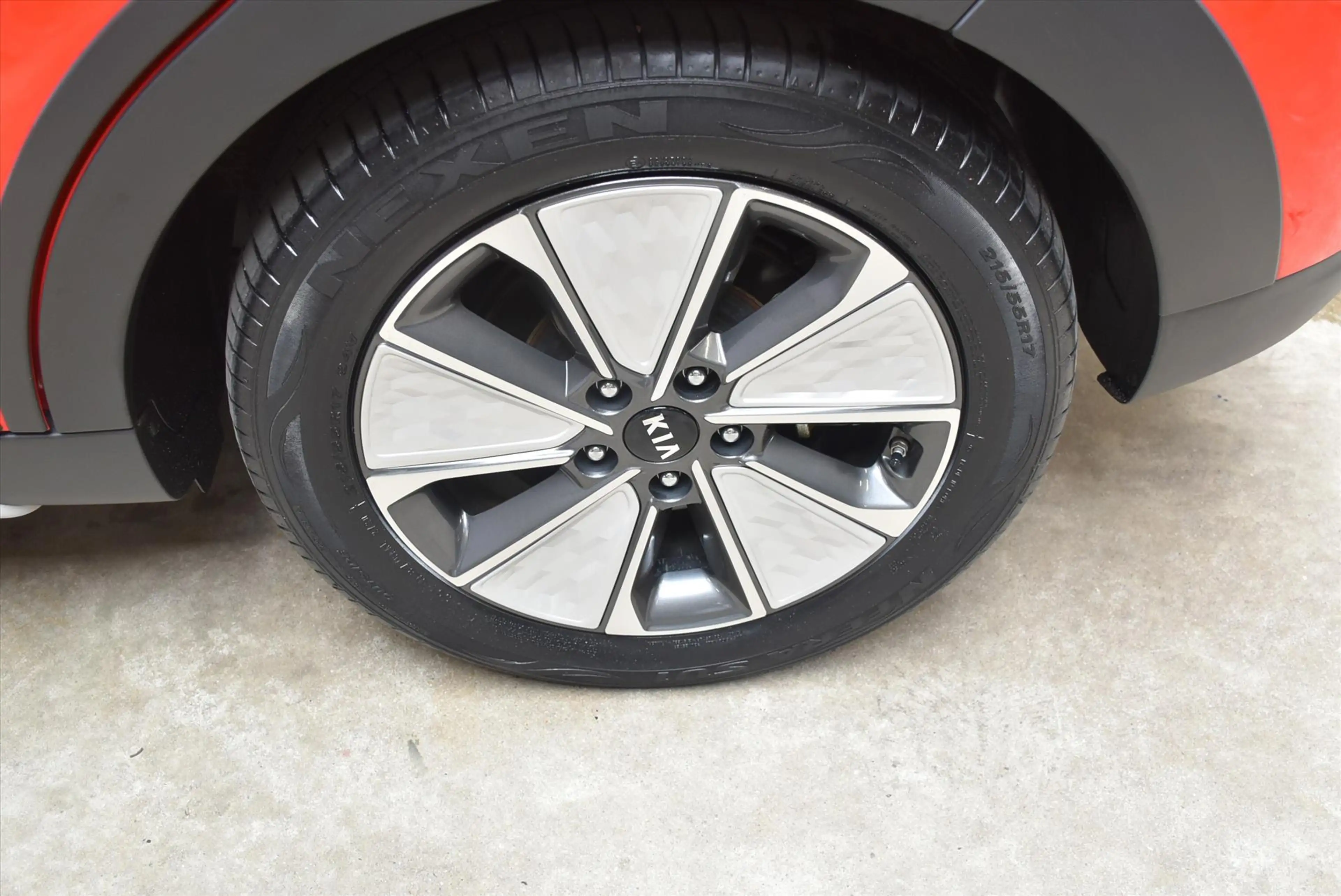 Kia Soul e-Soul 64kWh 204pk Aut ExecutiveLine TREKHAAK — photo 38