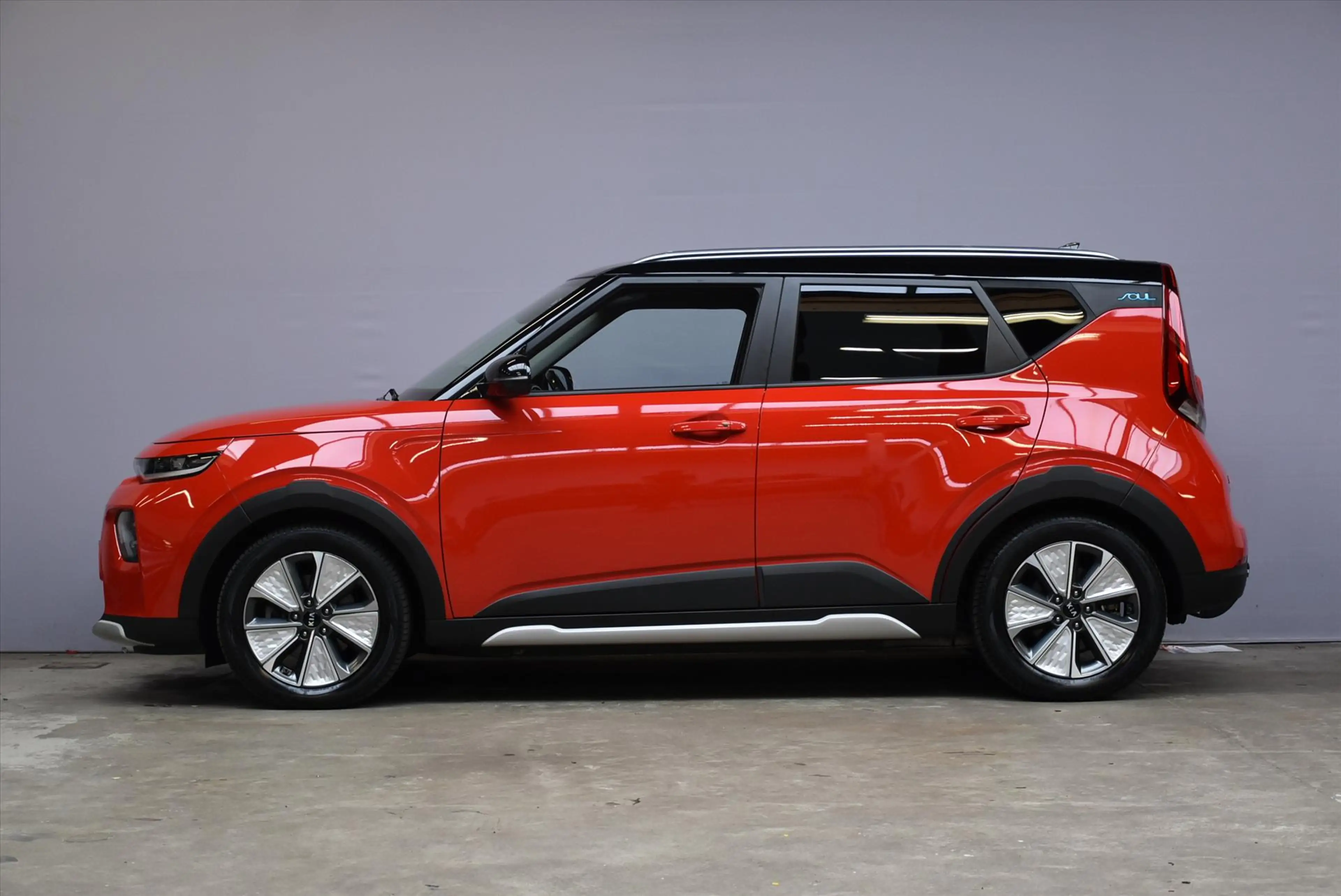 Kia Soul e-Soul 64kWh 204pk Aut ExecutiveLine TREKHAAK — photo 8