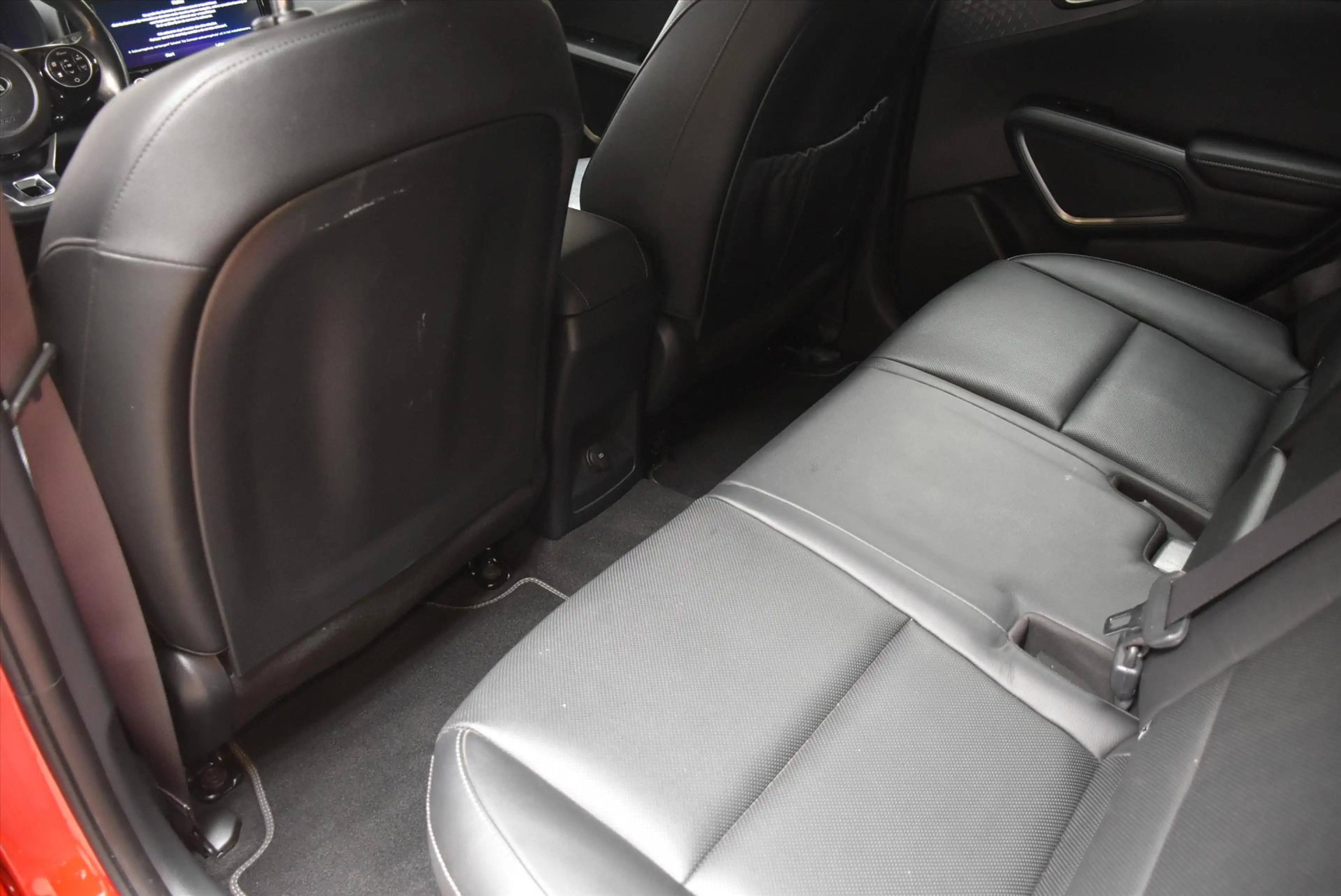 Kia Soul e-Soul 64kWh 204pk Aut ExecutiveLine TREKHAAK — photo 11