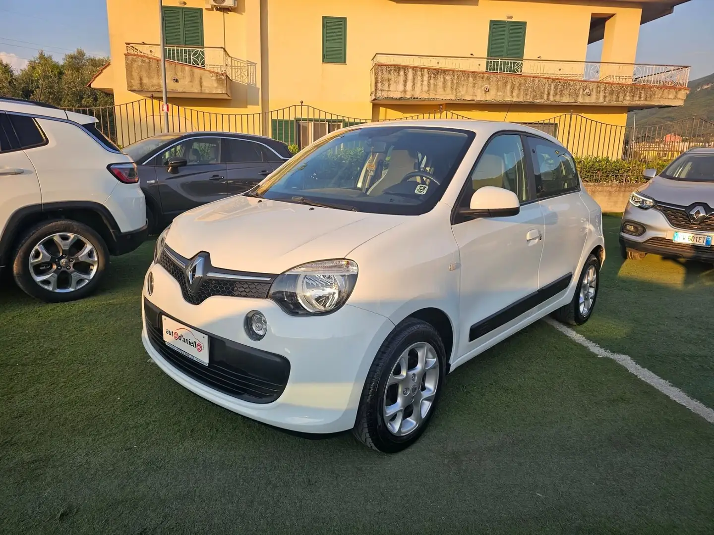 Renault Twingo 1.0 SCe Stop&Start Energy Blanc - 1