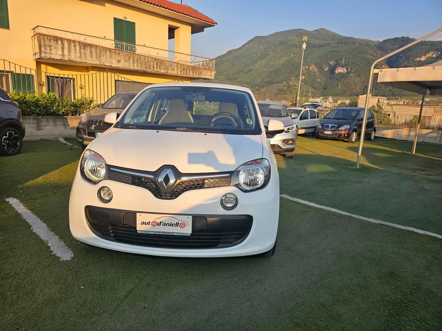 Renault Twingo 1.0 SCe Stop&Start Energy Blanc - 2