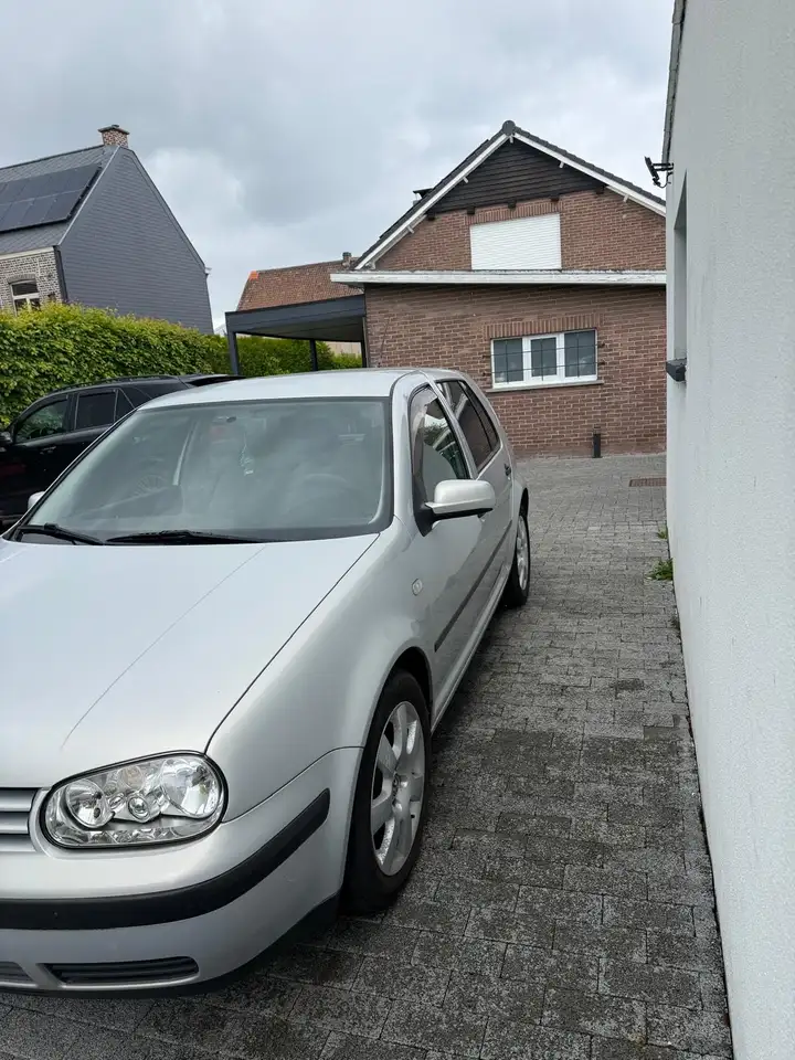 Volkswagen Golf 1.4 benzine, foto 3