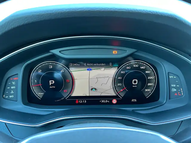 Audi A6 view 17