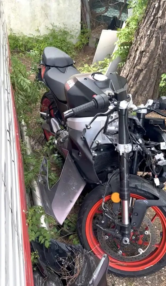 Aprilia RS 457 Danno davanti - 1