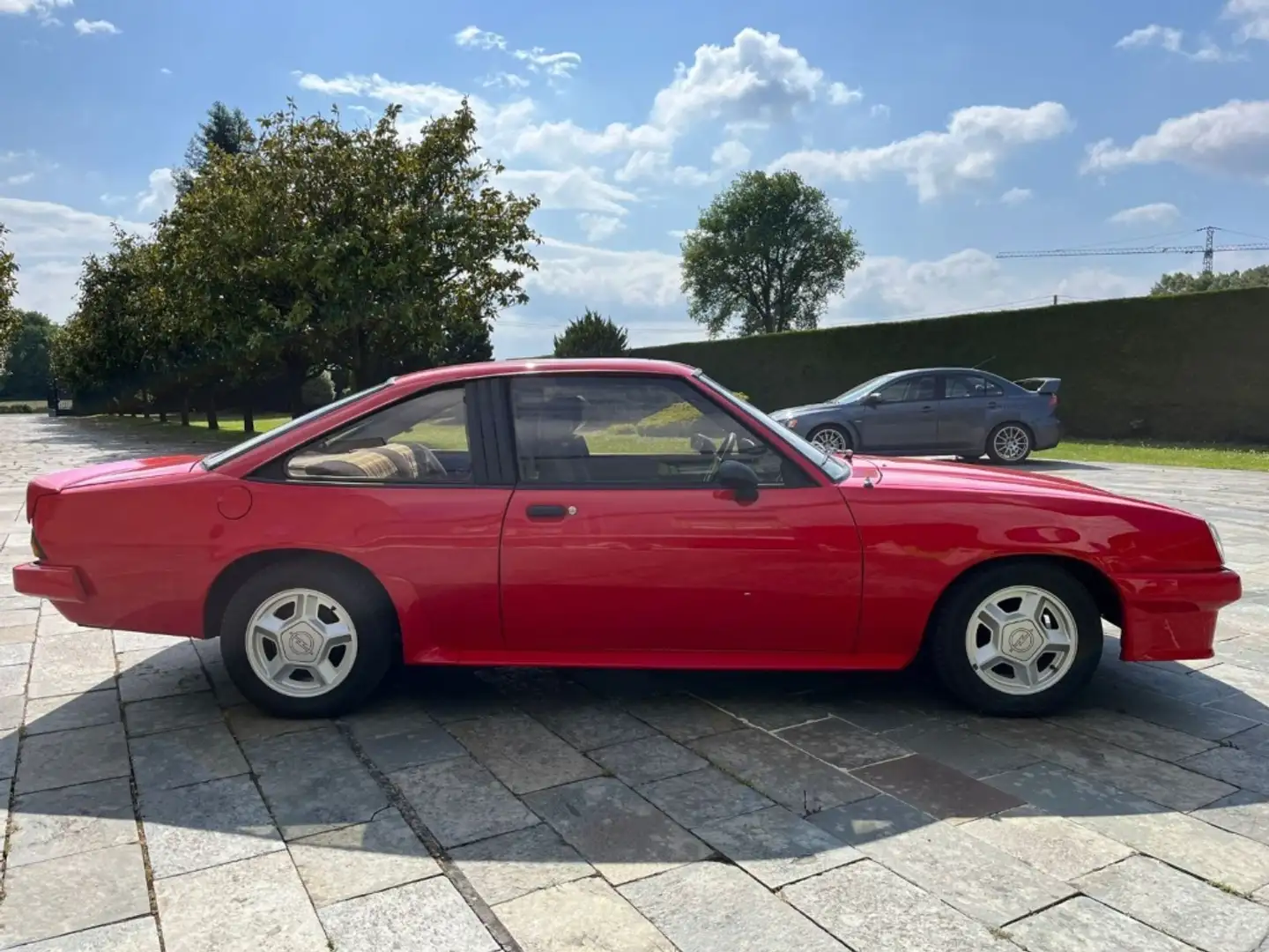 Opel Manta 2.0 GSI - 2