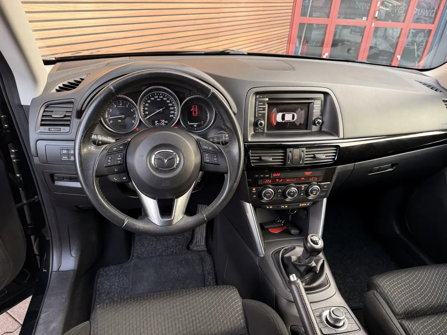 Mazda CX-5 2.0 Skylease+ 2WD Navi / Trekhaak / PDC / Clima / Zwart - 2