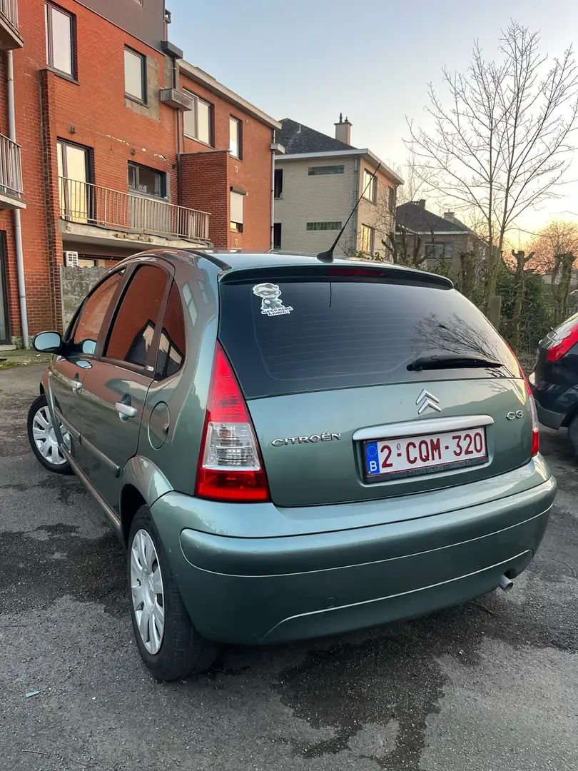 Citroen C3 1.4 Exclusive Vert - 2