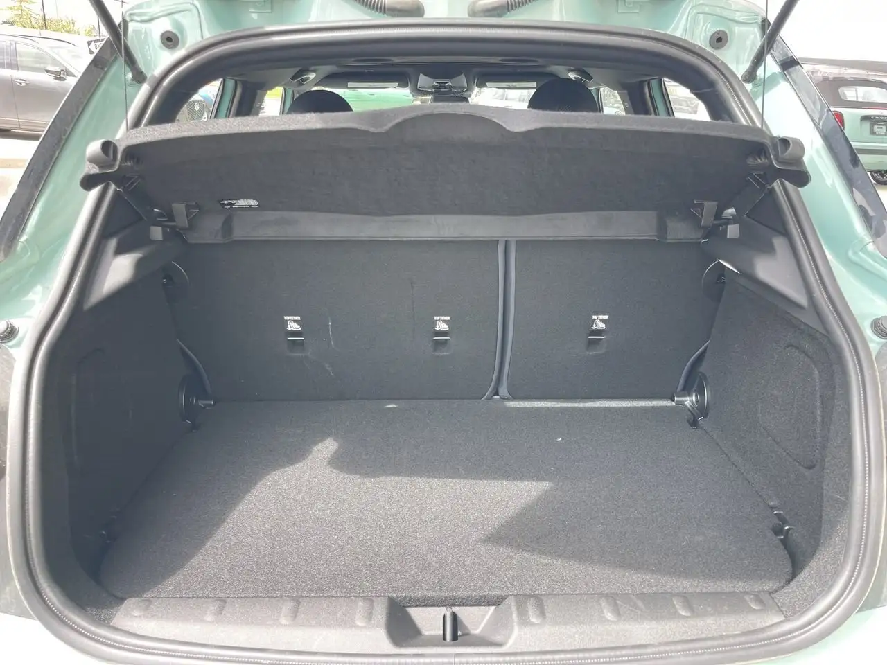 MINI 5 Door снимка MINI 5 Door
