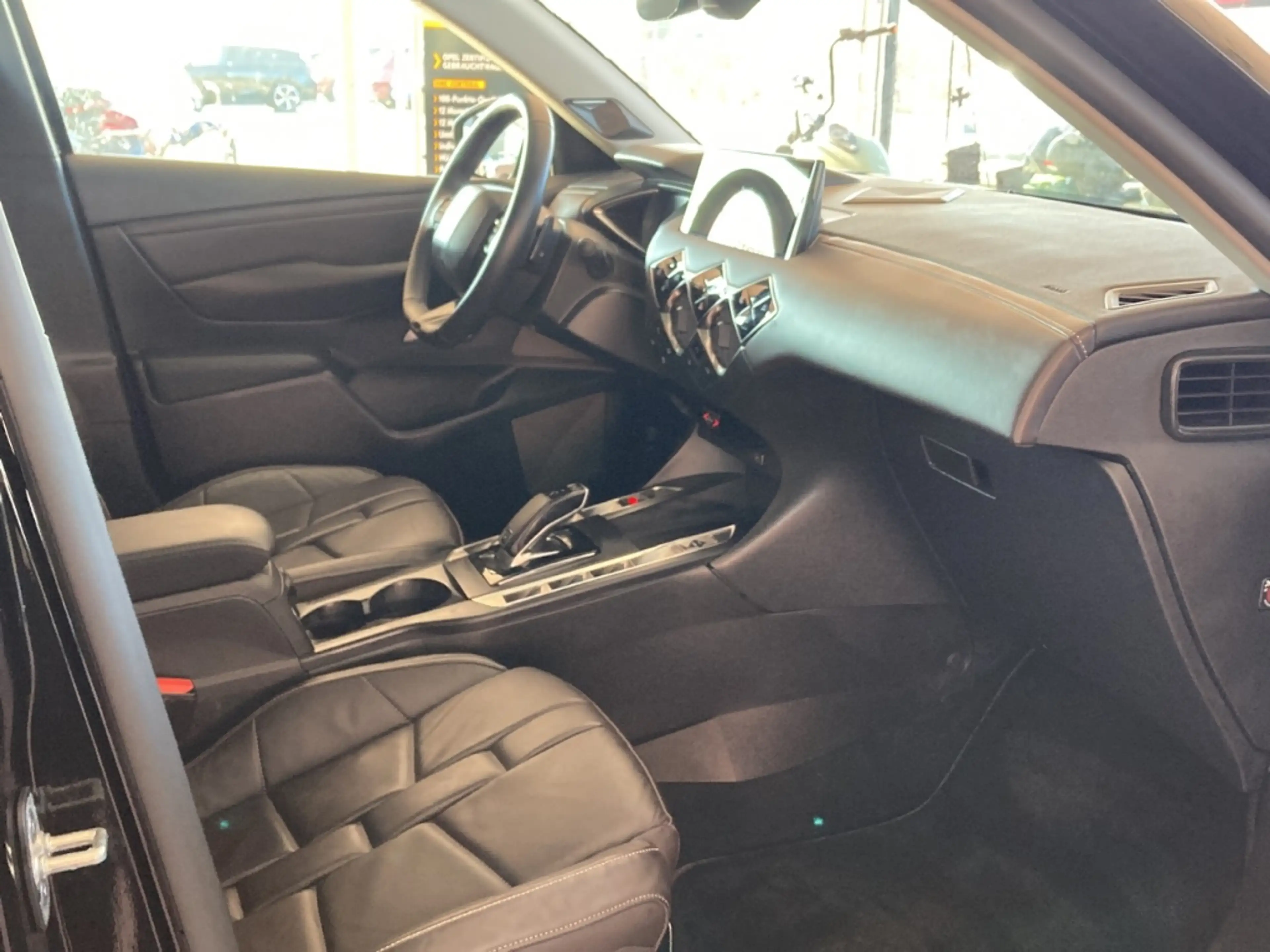 DS Automobiles DS 3 Etoile AT Shz Navi Kamera Leder Head-up — photo 12