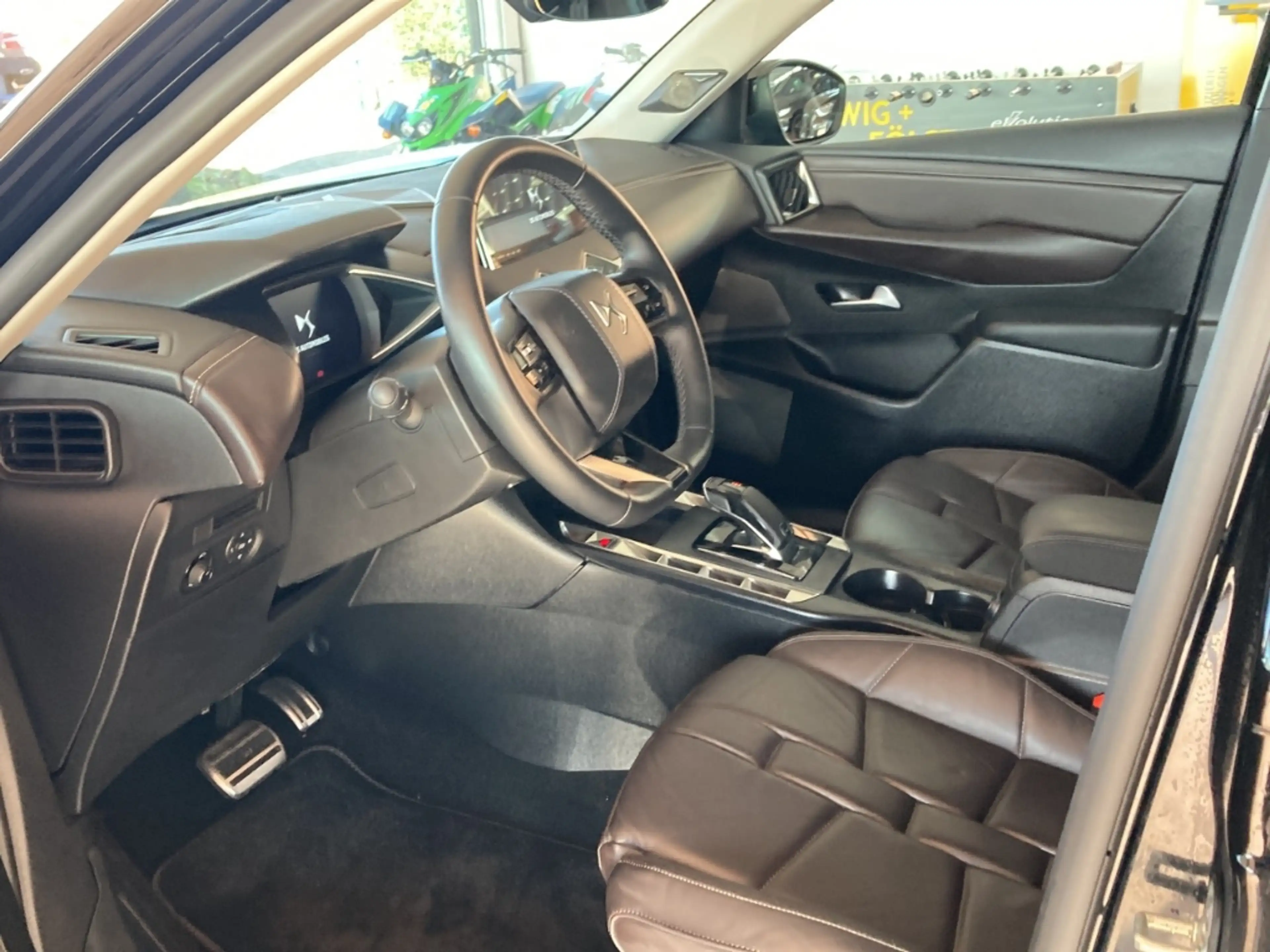 DS Automobiles DS 3 Etoile AT Shz Navi Kamera Leder Head-up — photo 13
