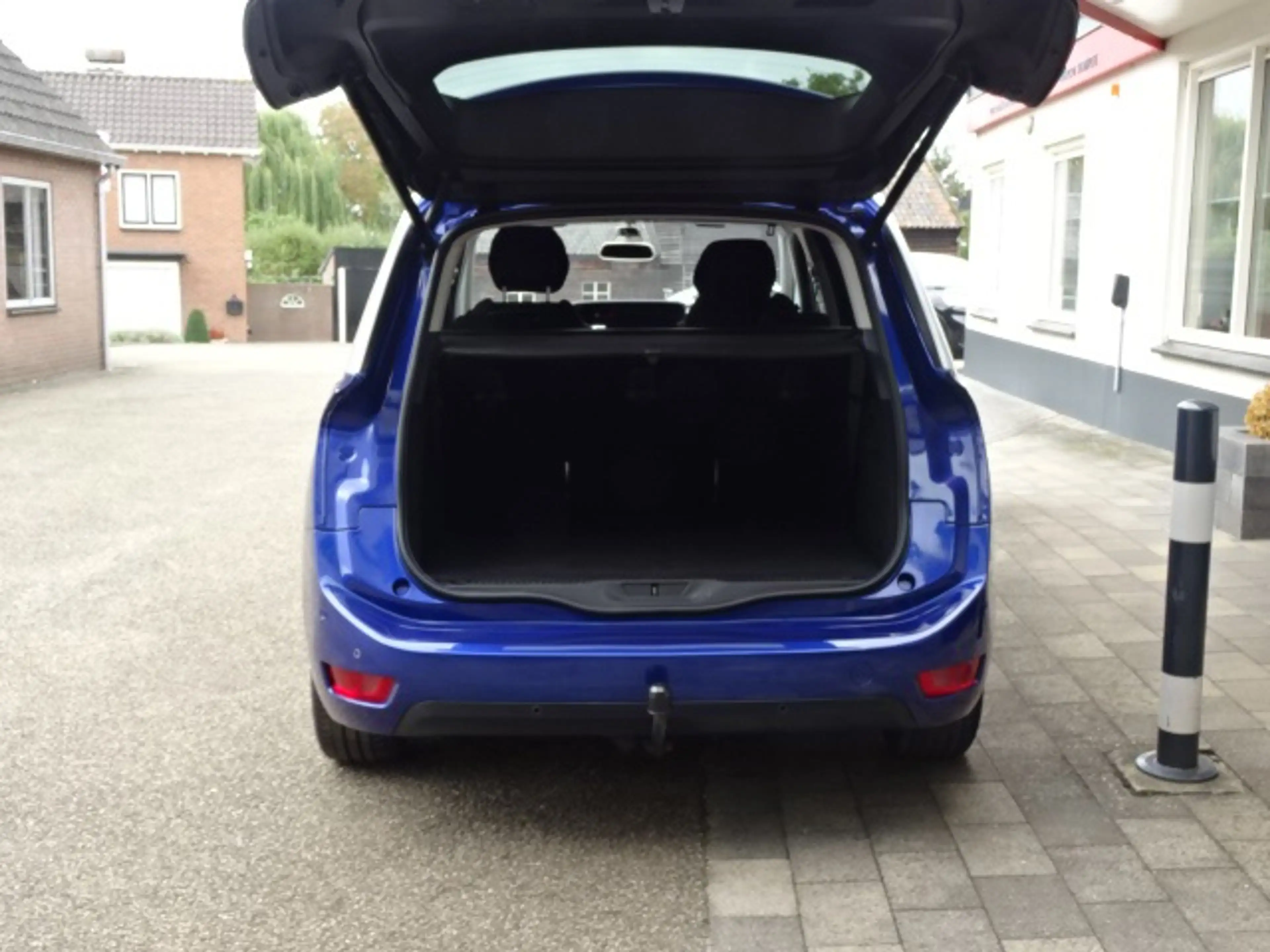 Citroen Grand C4 Picasso 1.2 PureTech Shine — photo 5